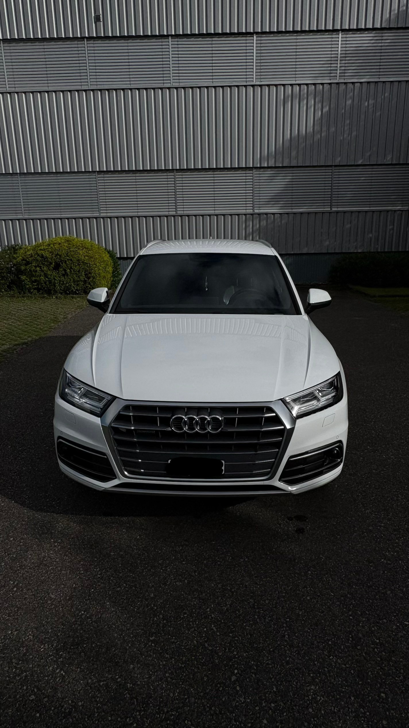 AUDI 2.0 TDI 190 quattro S-Tronic-image-3