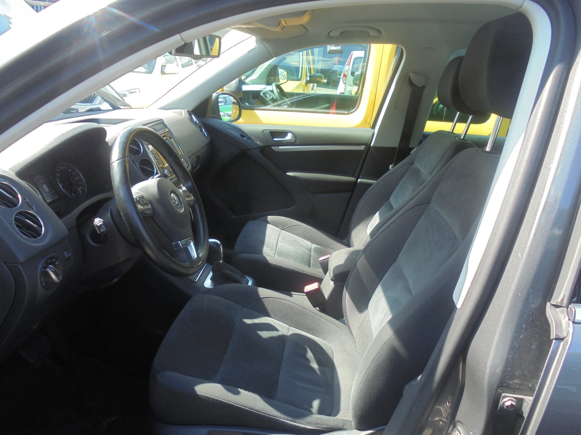VW Tiguan 2.0 TSI Sport&Style 4Motion DSG-image-6