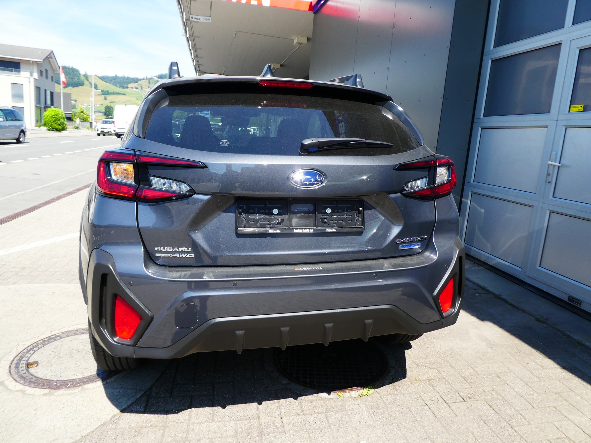 SUBARU Crosstrek 2.0 e-Boxer Passion AWD Lineartronic-image-7