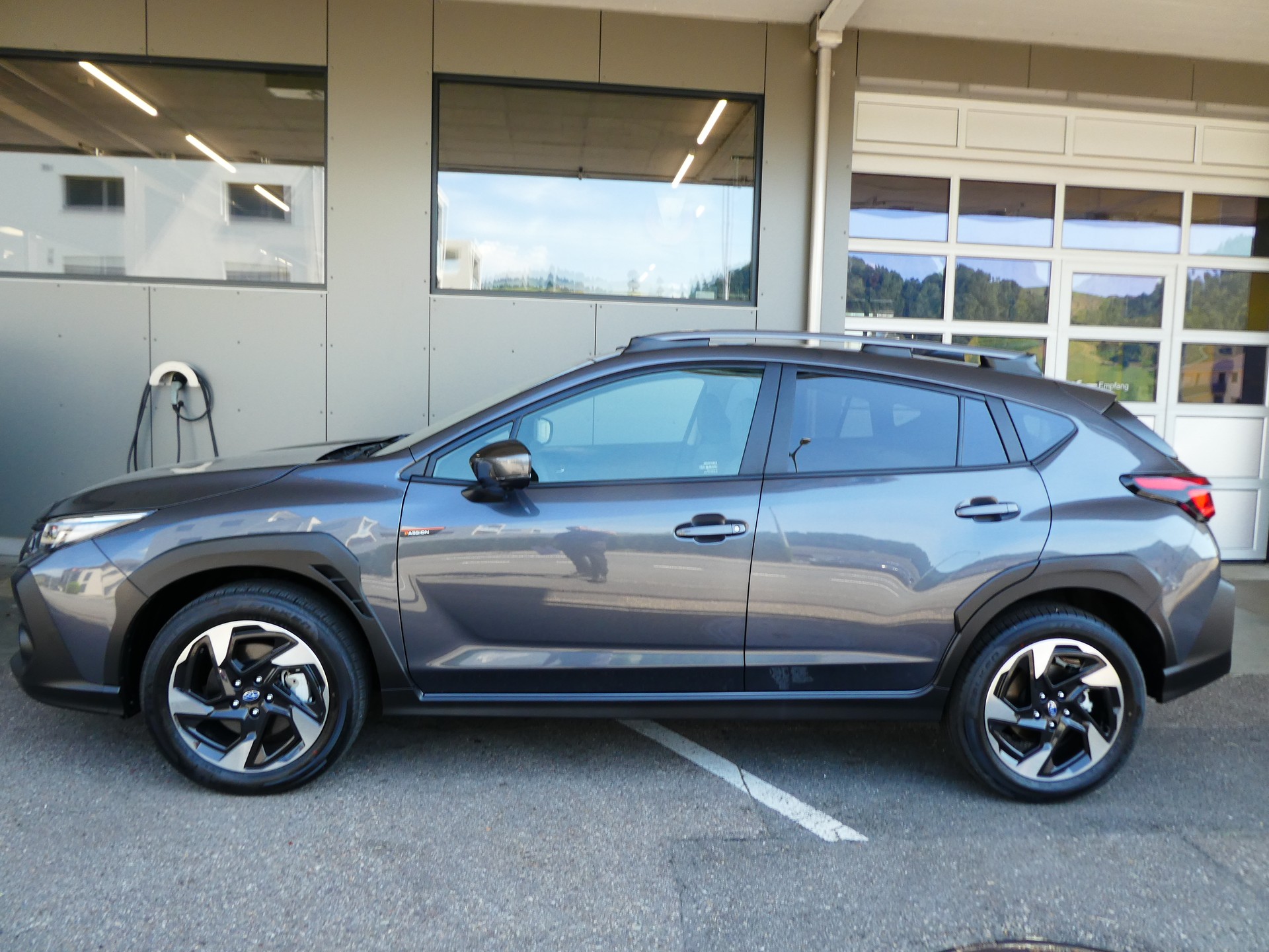 SUBARU Crosstrek 2.0 e-Boxer Passion AWD Lineartronic-image-8