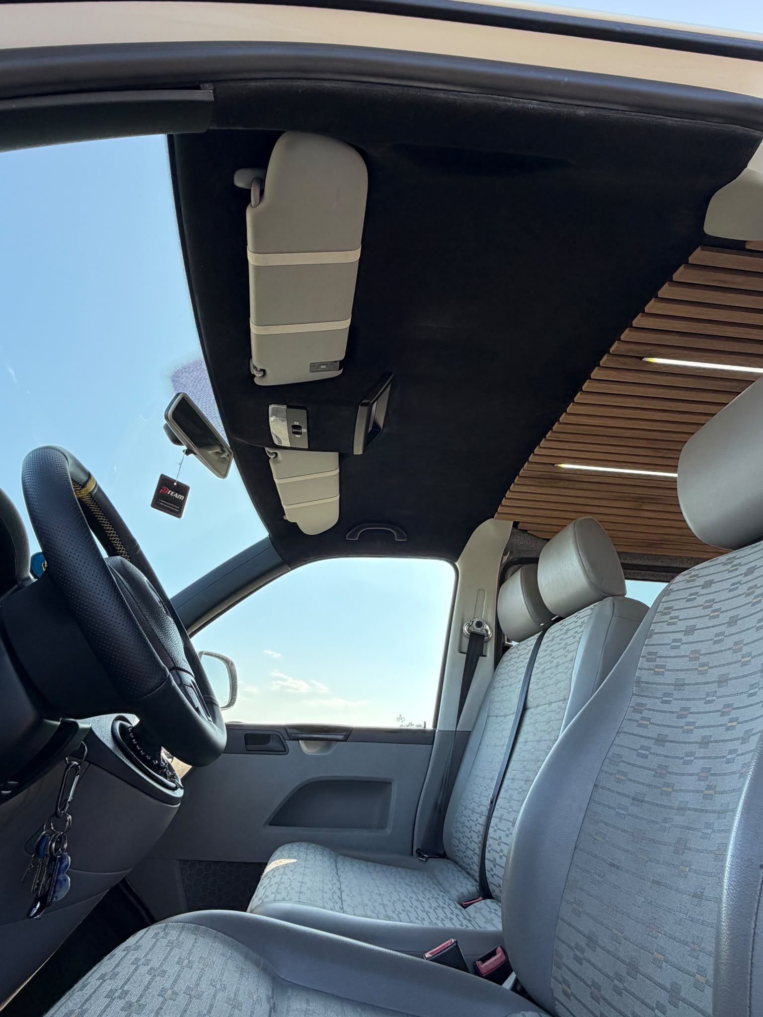 VW T5 2.0 TDI BMT 4Motion-image-5