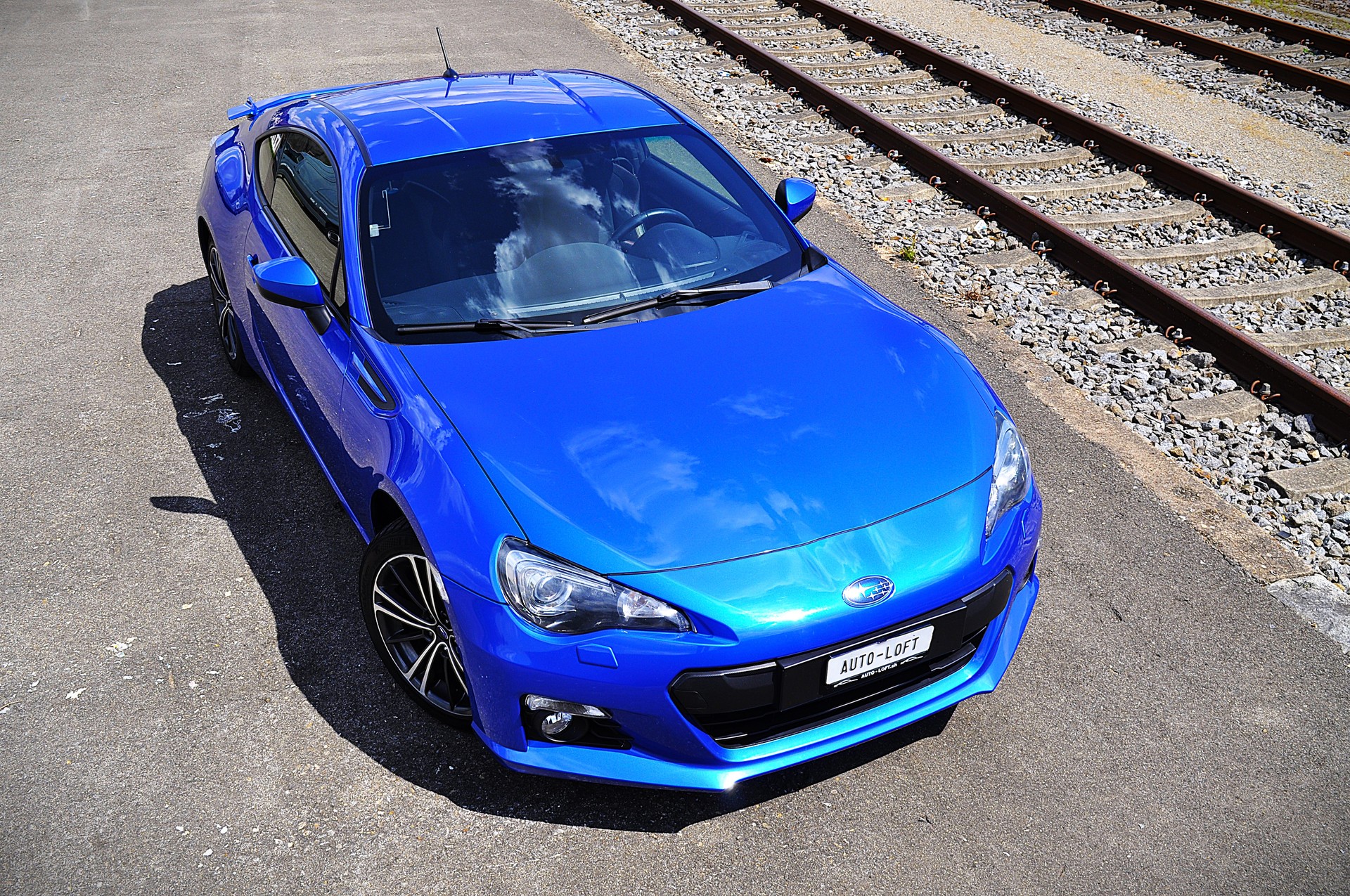 SUBARU BRZ 2.0R-image-9