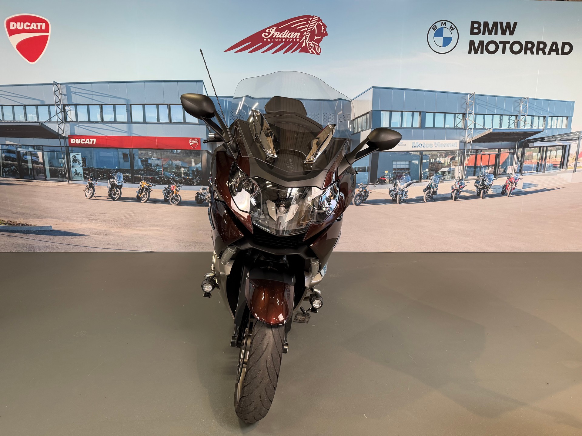BMW K 1600 GTL-showroom-element-1