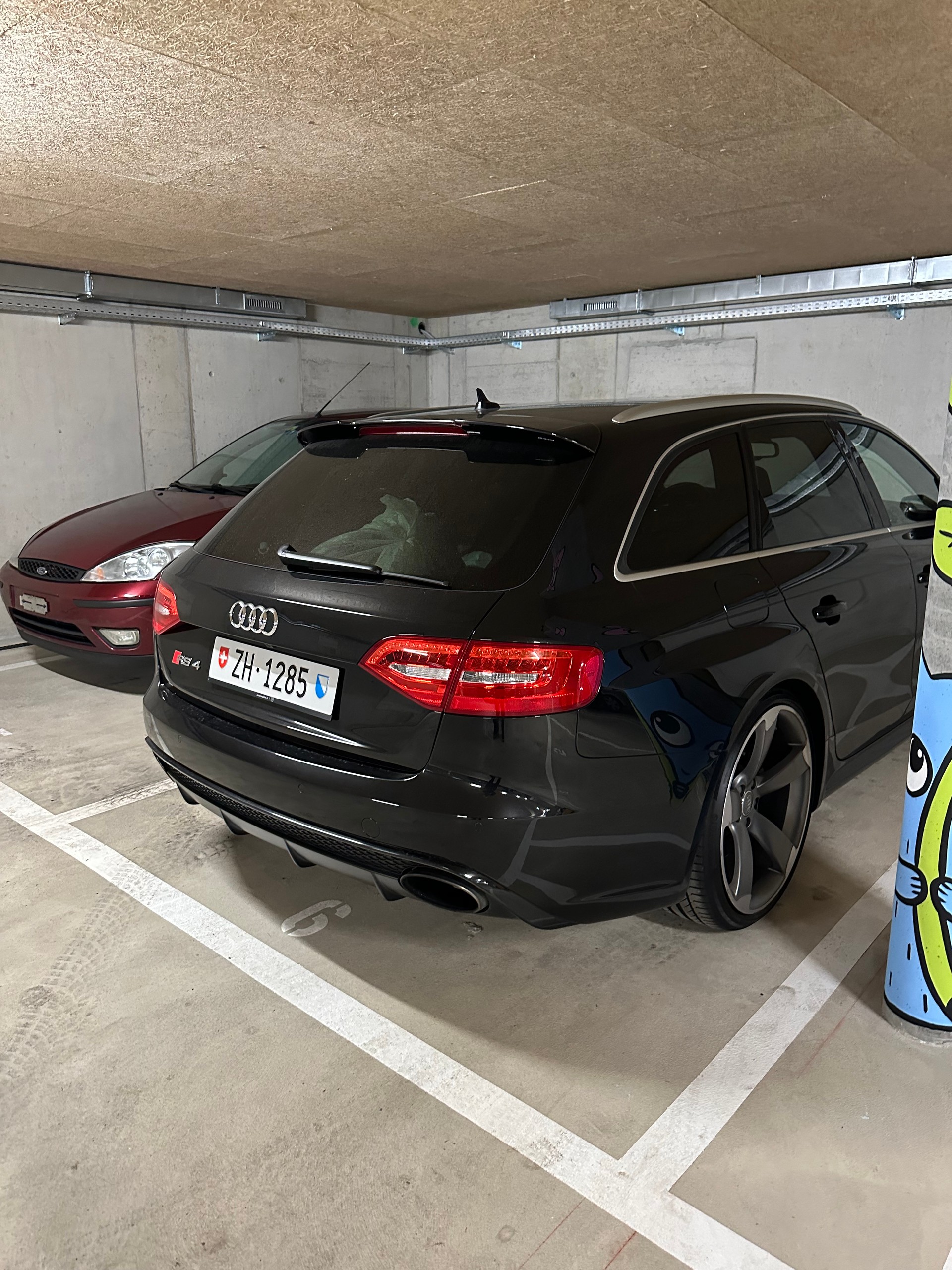 AUDI 4.2 V8 FSI quattro S-Tronic-image-0