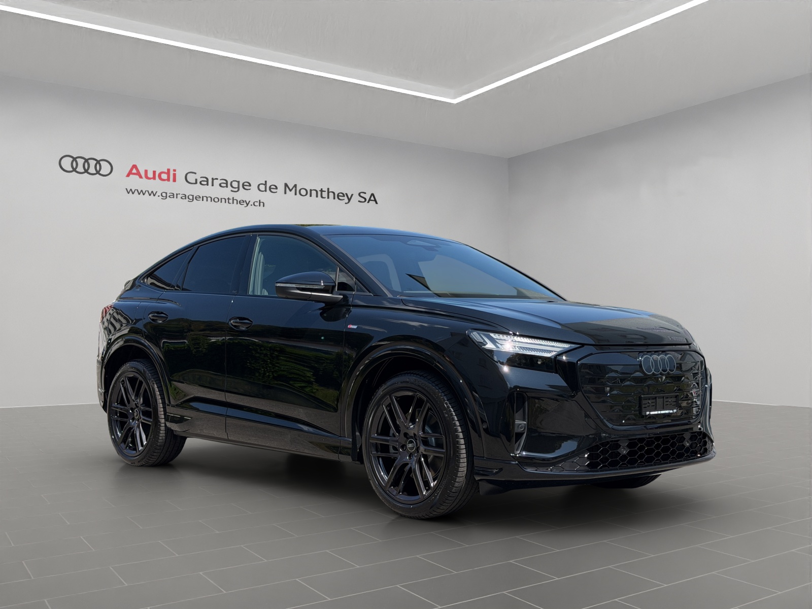 AUDI Q4 Sportback e-tron quattro performance Swiss Ski (Kombi) Audi AUDI Q4 Sportback e-tron quattro performance Swiss Ski (Kombi)