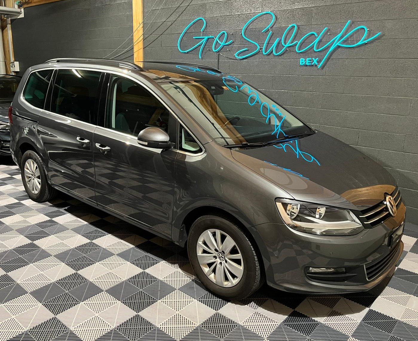 VW Sharan 2.0 TDI BMT Family DSG-image-0