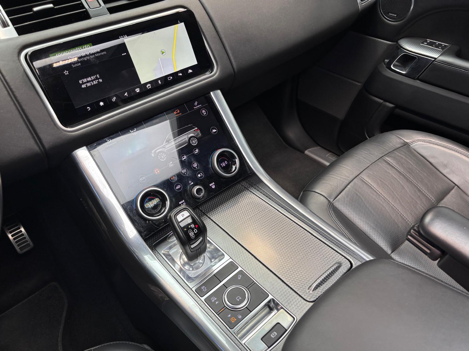 LAND ROVER Range Rover Sport 3.0 SDV6 SE Automatic - Toit ouvrant - Caméra de recul - Attelage --image-26