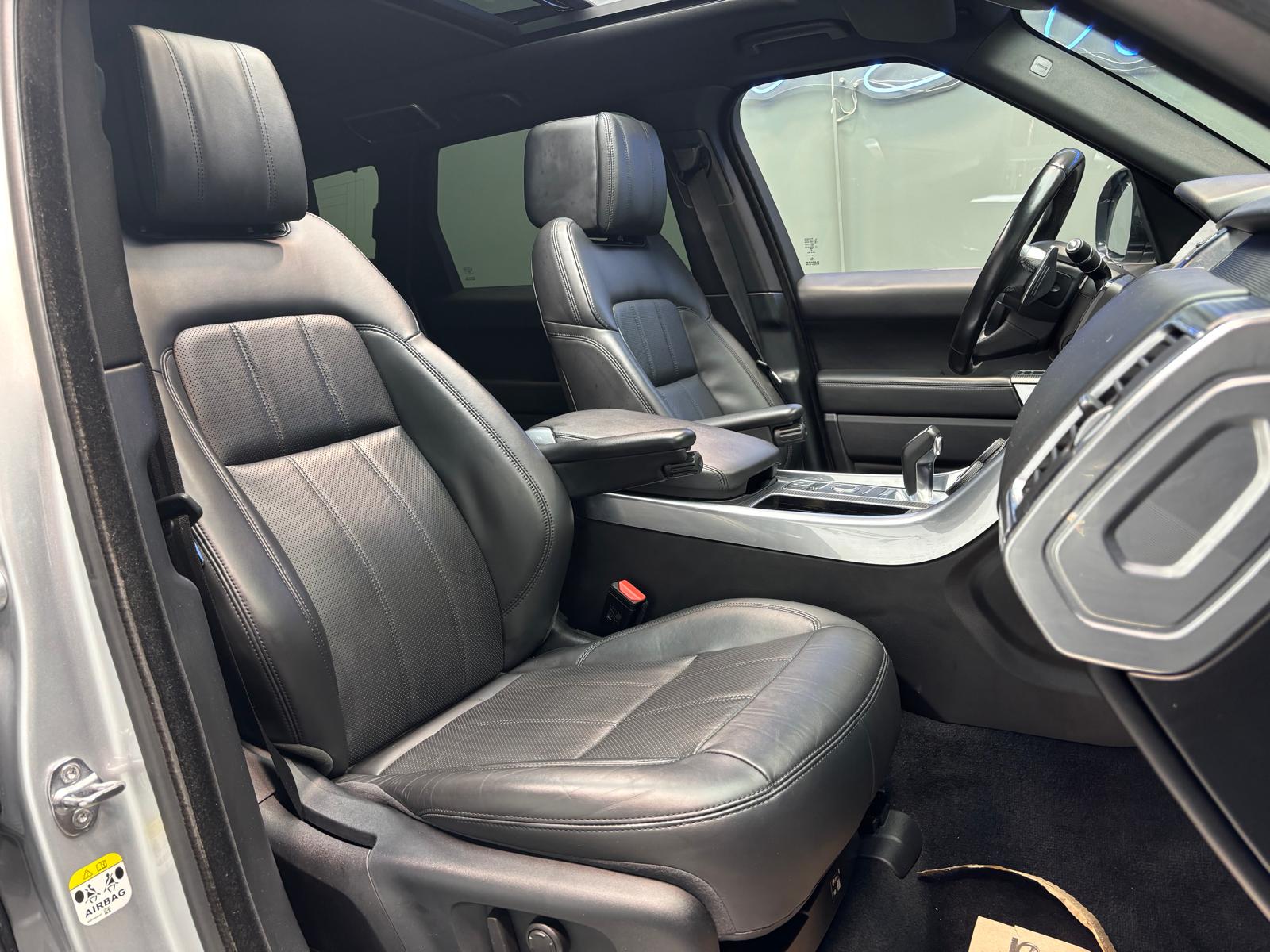 LAND ROVER Range Rover Sport 3.0 SDV6 SE Automatic - Toit ouvrant - Caméra de recul - Attelage --image-16