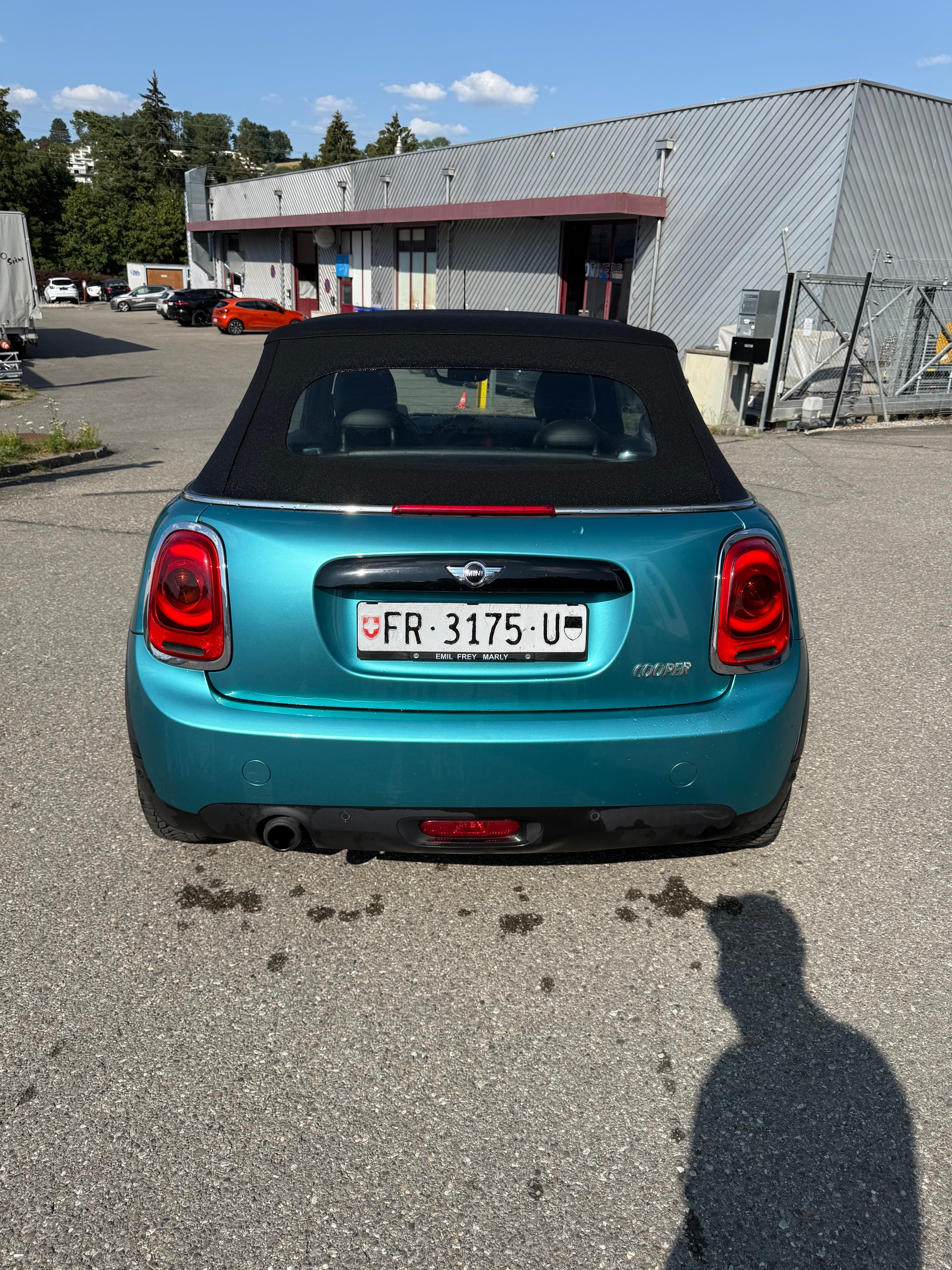 MINI Cooper Cabriolet-image-7