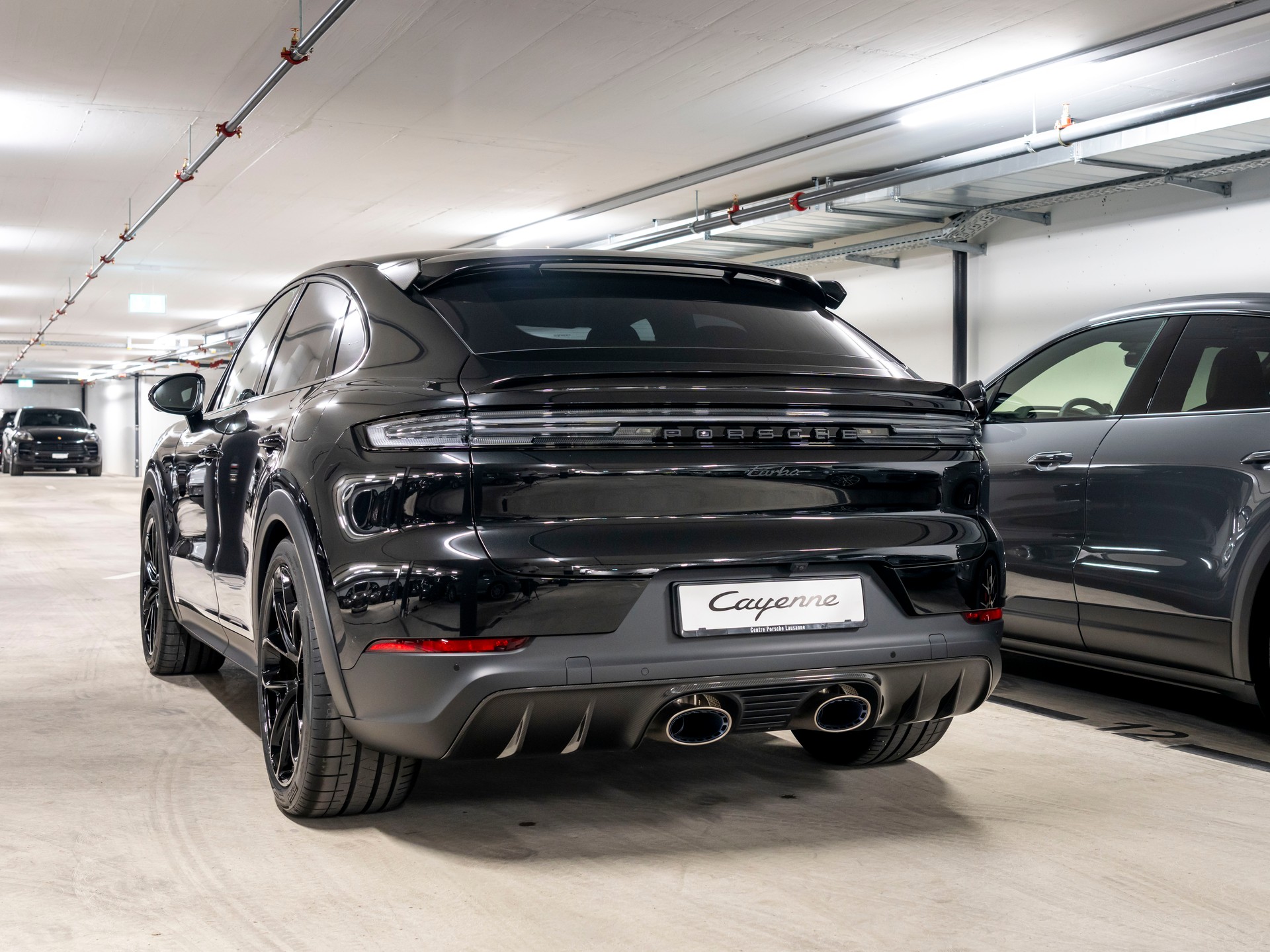 PORSCHE Cayenne Coupé Turbo E-Hybrid GT Tiptronic-image-2