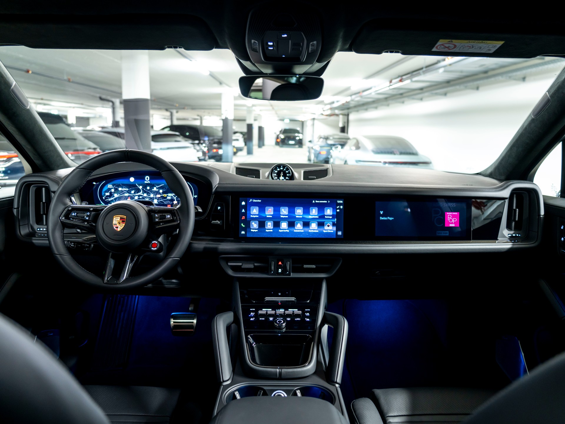 PORSCHE Cayenne Coupé Turbo E-Hybrid GT Tiptronic-image-14