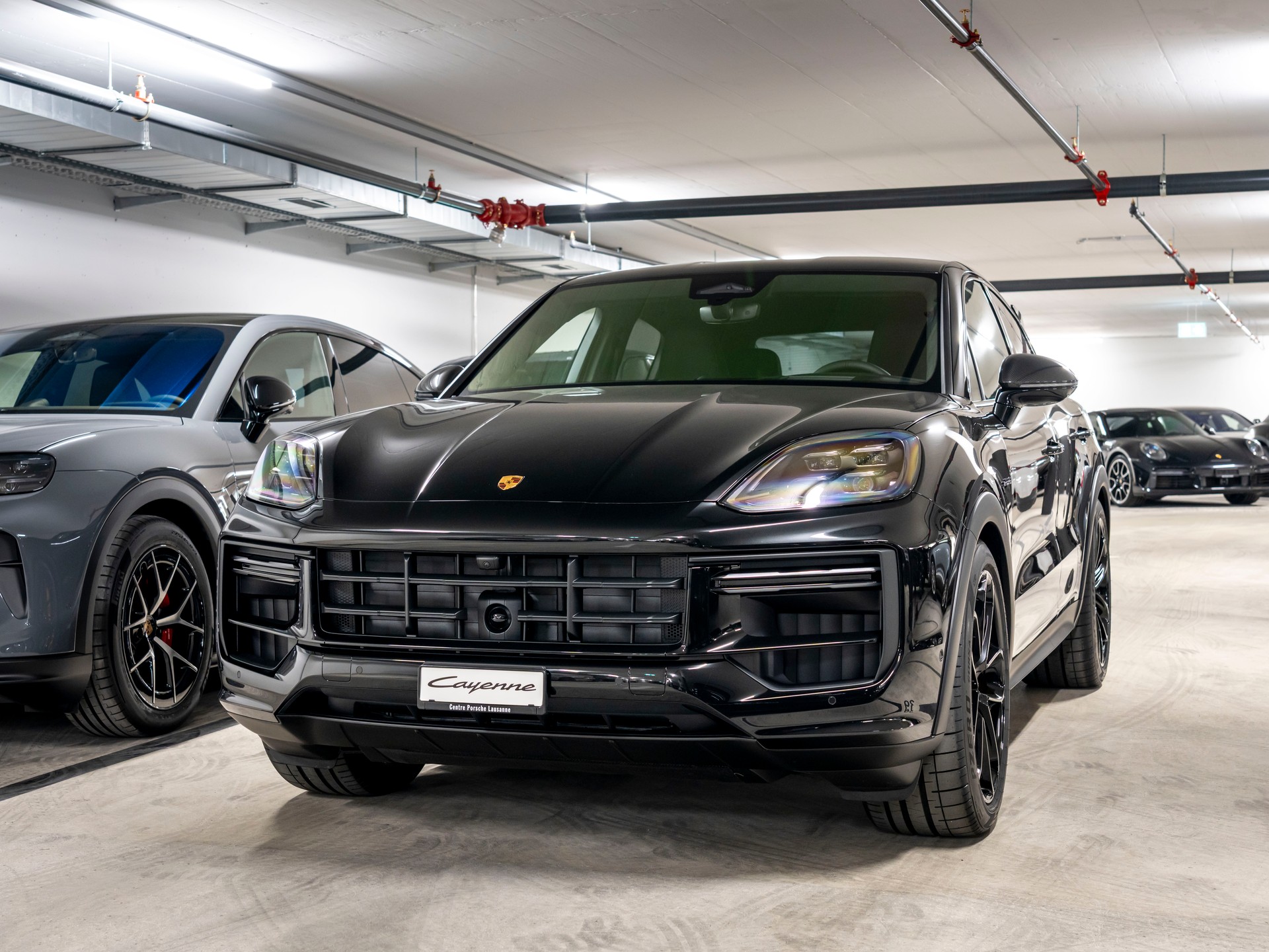PORSCHE Cayenne Coupé Turbo E-Hybrid GT Tiptronic-image-0