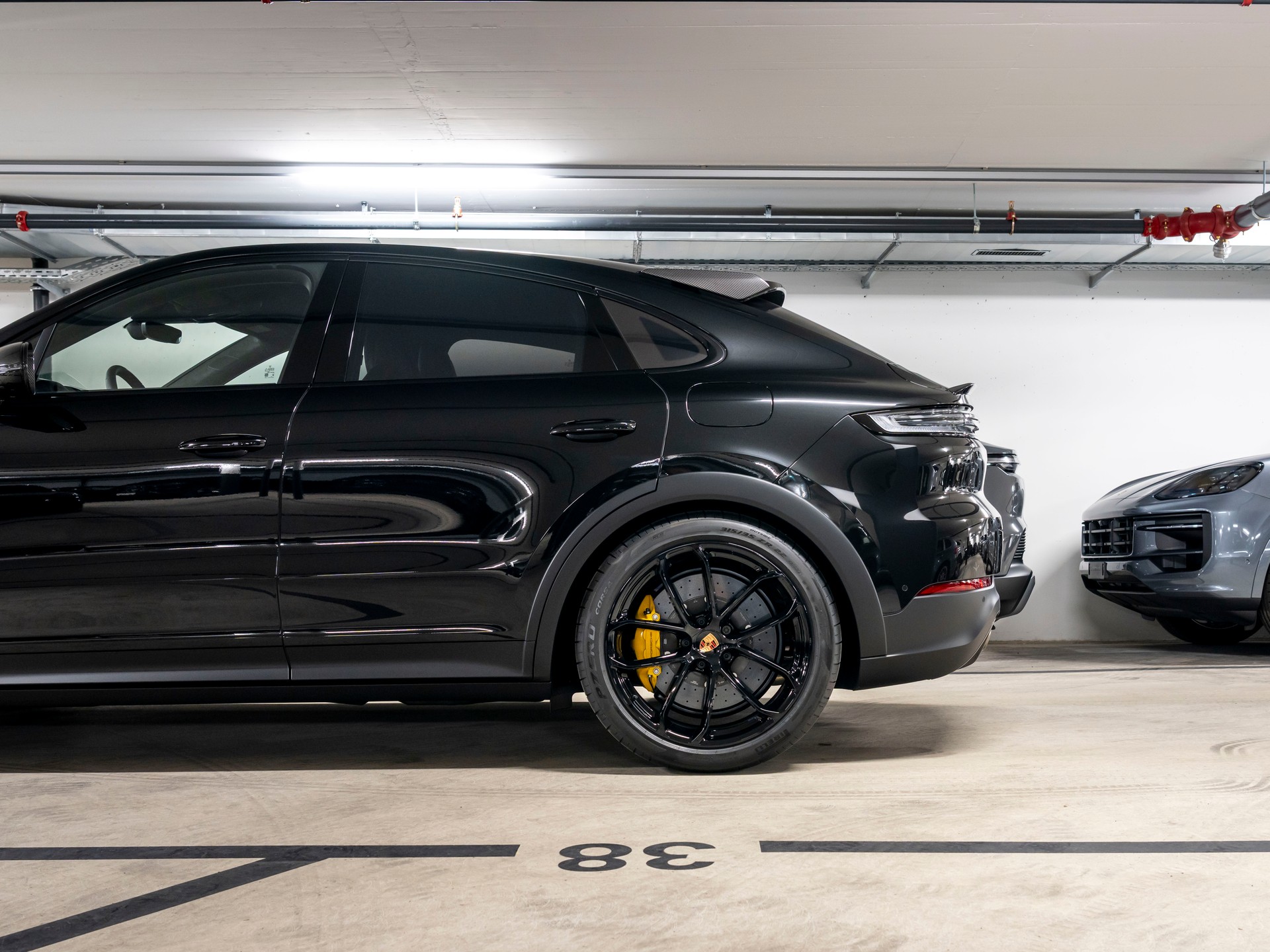 PORSCHE Cayenne Coupé Turbo E-Hybrid GT Tiptronic-image-7
