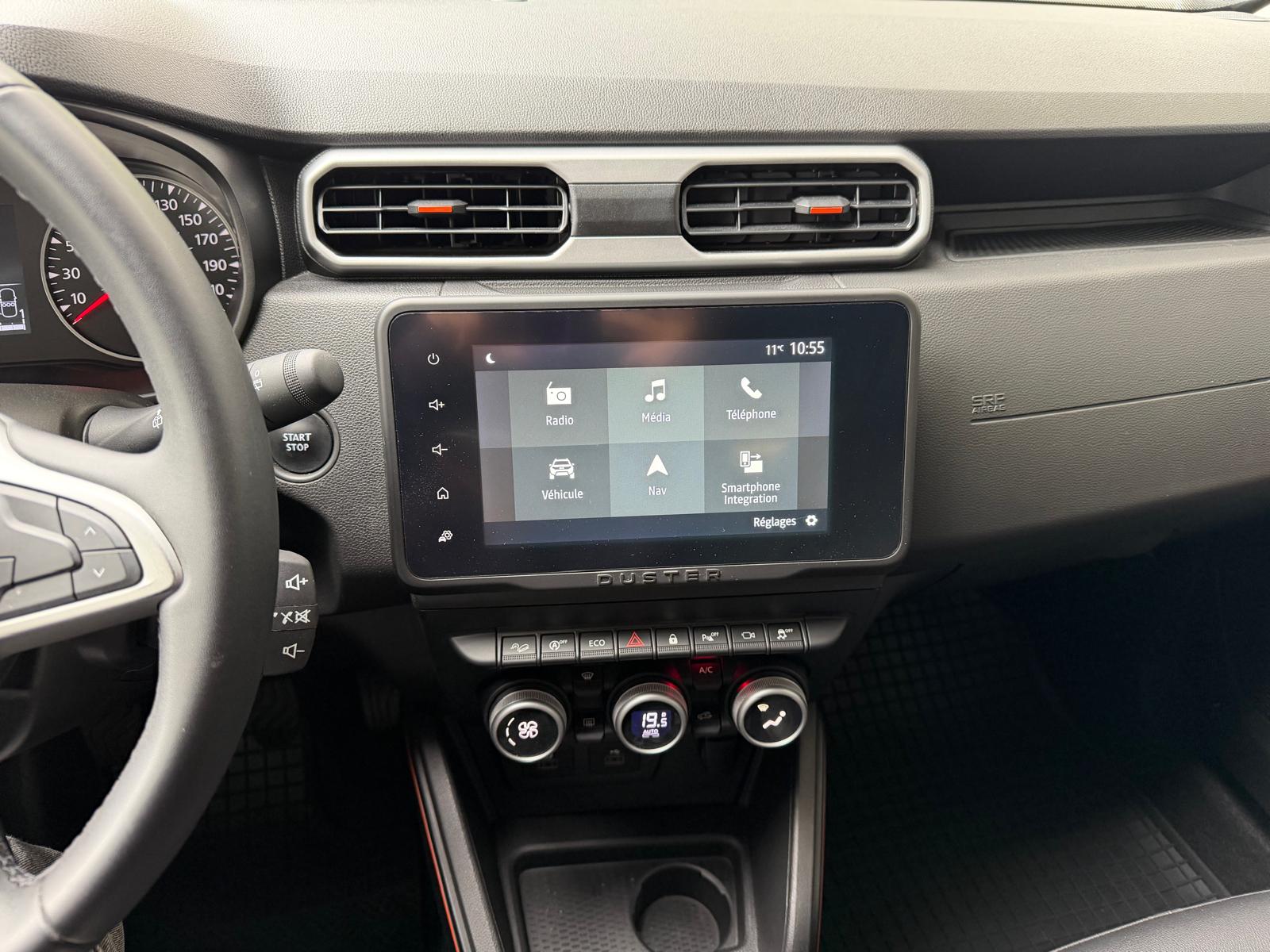 DACIA Duster TCe 150 Journey+ 4x4-image-13