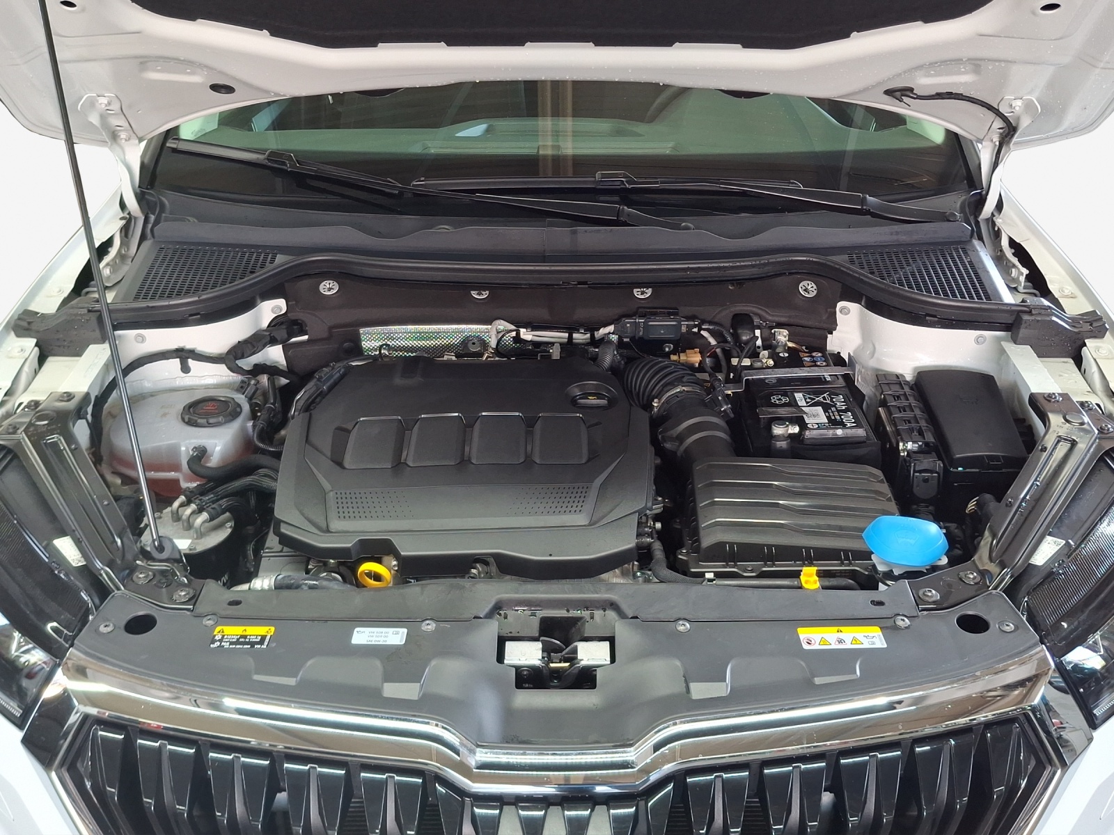 SKODA Karoq 2.0 TDI CR Selection 4x4 DSG-image-15
