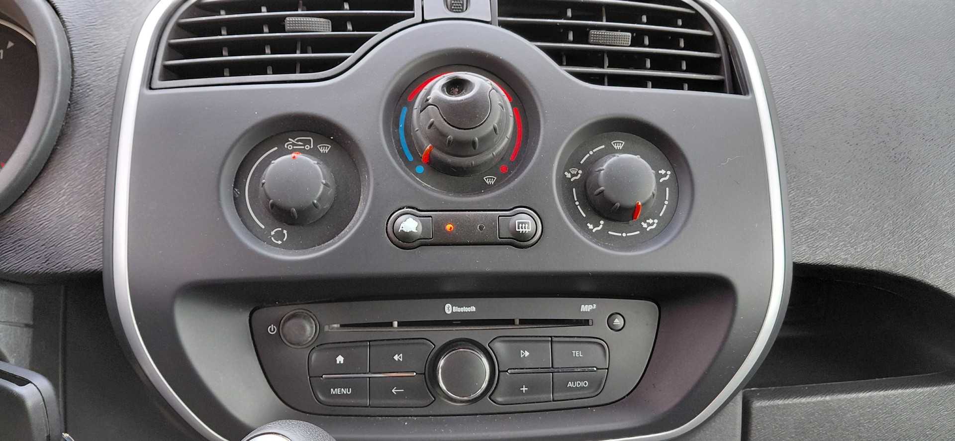 RENAULT Kangoo 1.5 dCi Limited-image-12