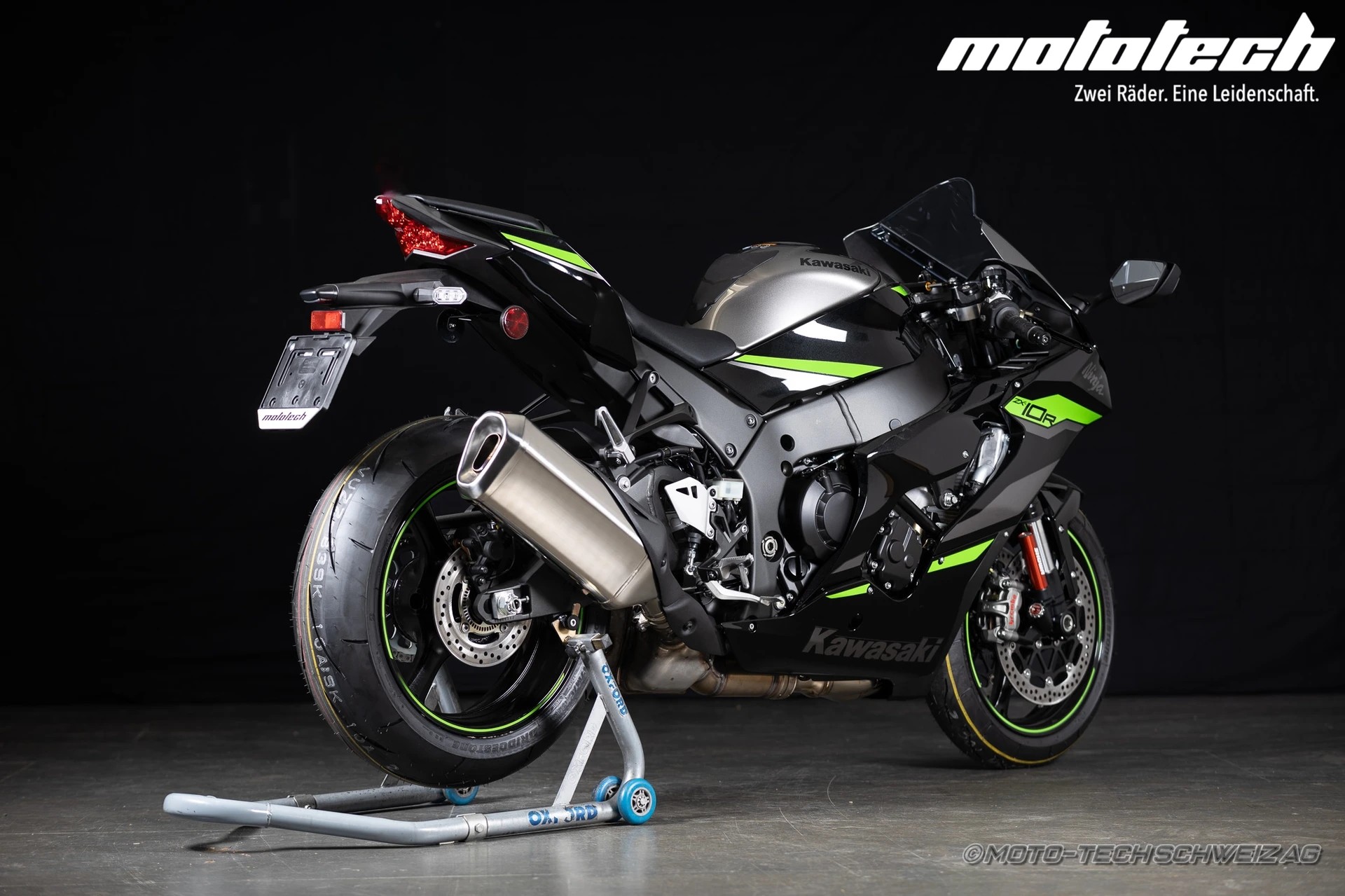 KAWASAKI Ninja ZX-10R MY25-showroom-element-2