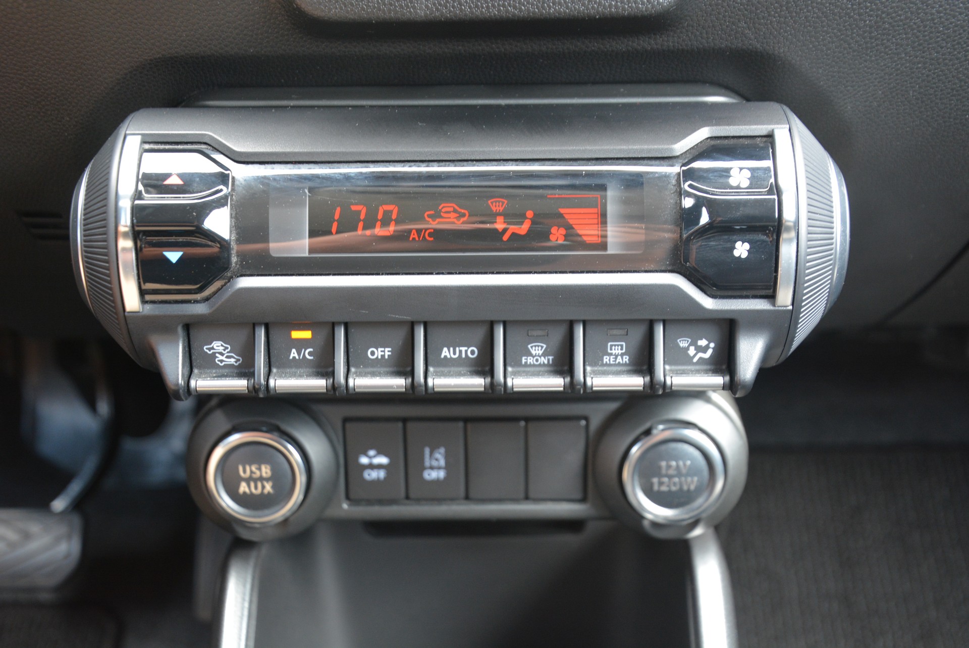 SUZUKI Ignis 1.2i Compact Top Hybrid CVT-image-11