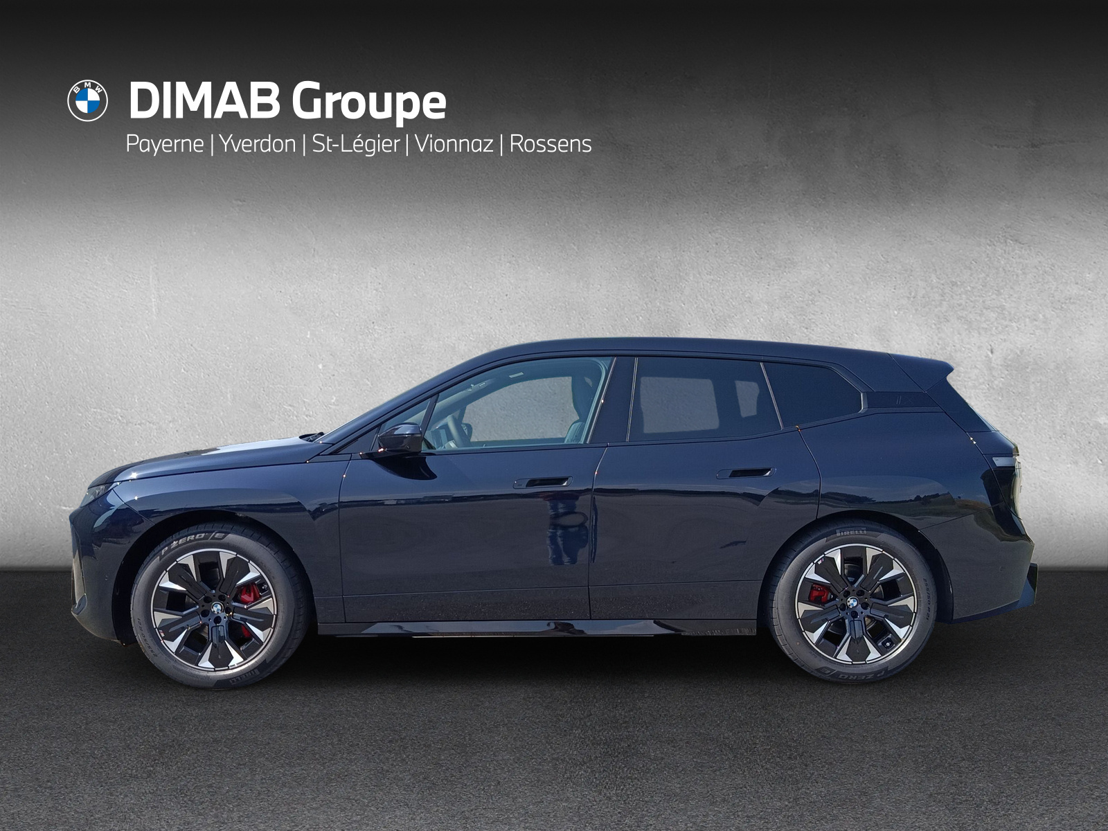 BMW iX xDrive60 M Sport Pro-image-1