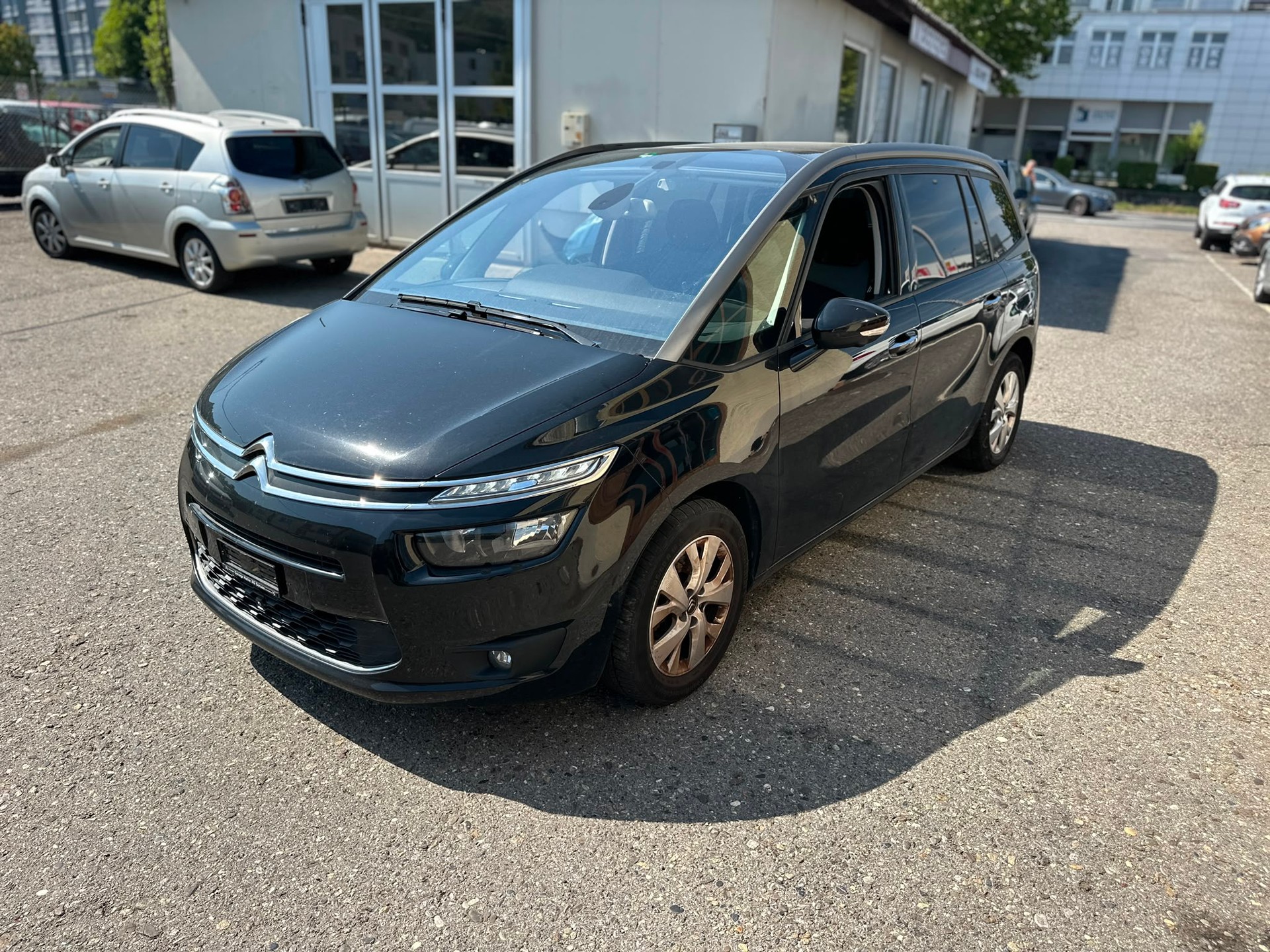CITROEN Grand C4 Picasso 1.6 e-HDi Séduction EGS6-image-1