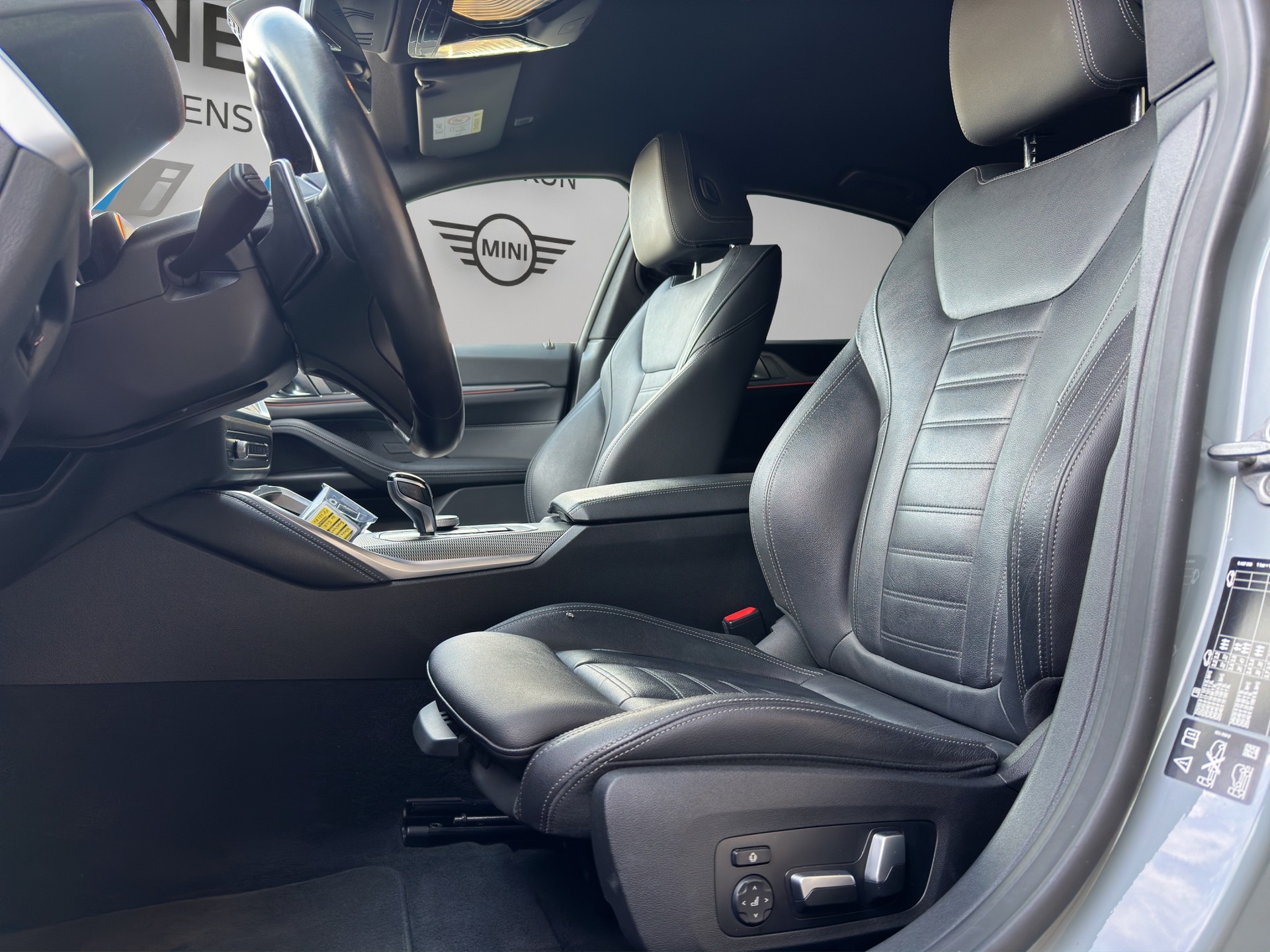 BMW 420d xDrive 48V Gran Coupé M Sport Steptronic-image-11