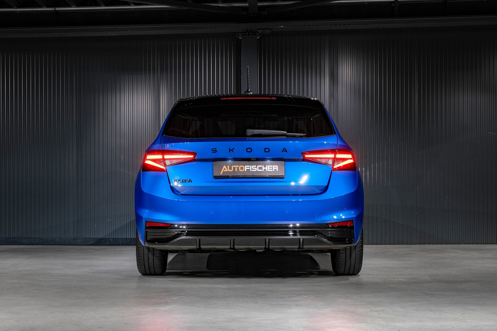 SKODA Fabia 1.0 TSI Monte Carlo DSG-image-5