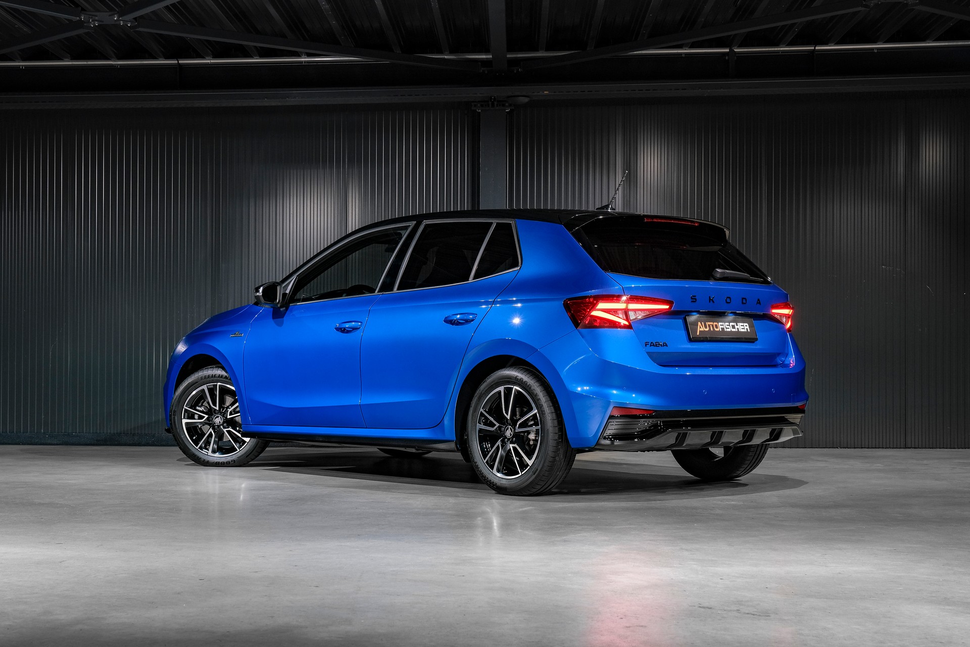 SKODA Fabia 1.0 TSI Monte Carlo DSG-image-1