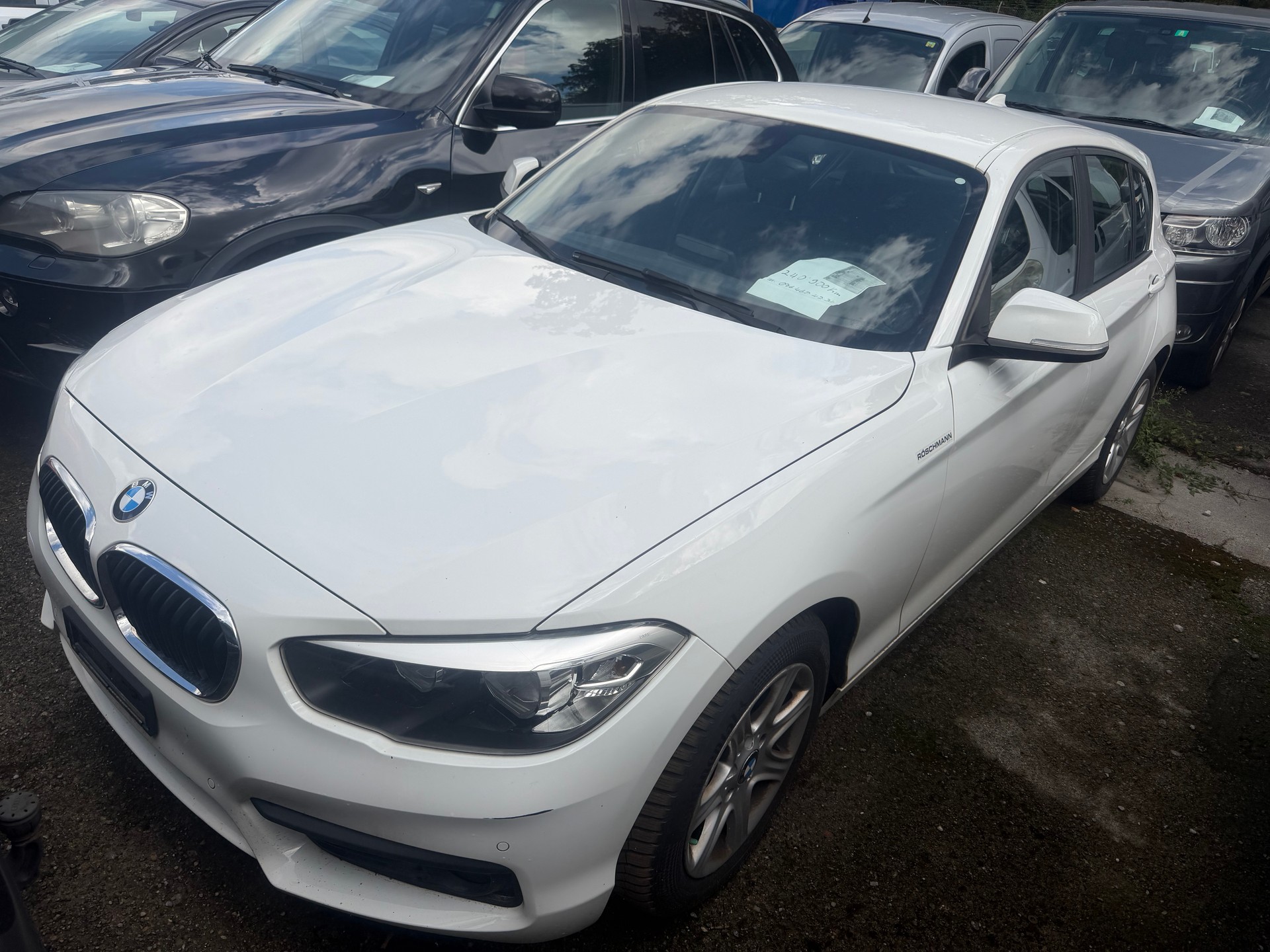 BMW 118d xDrive M Sport-image-1