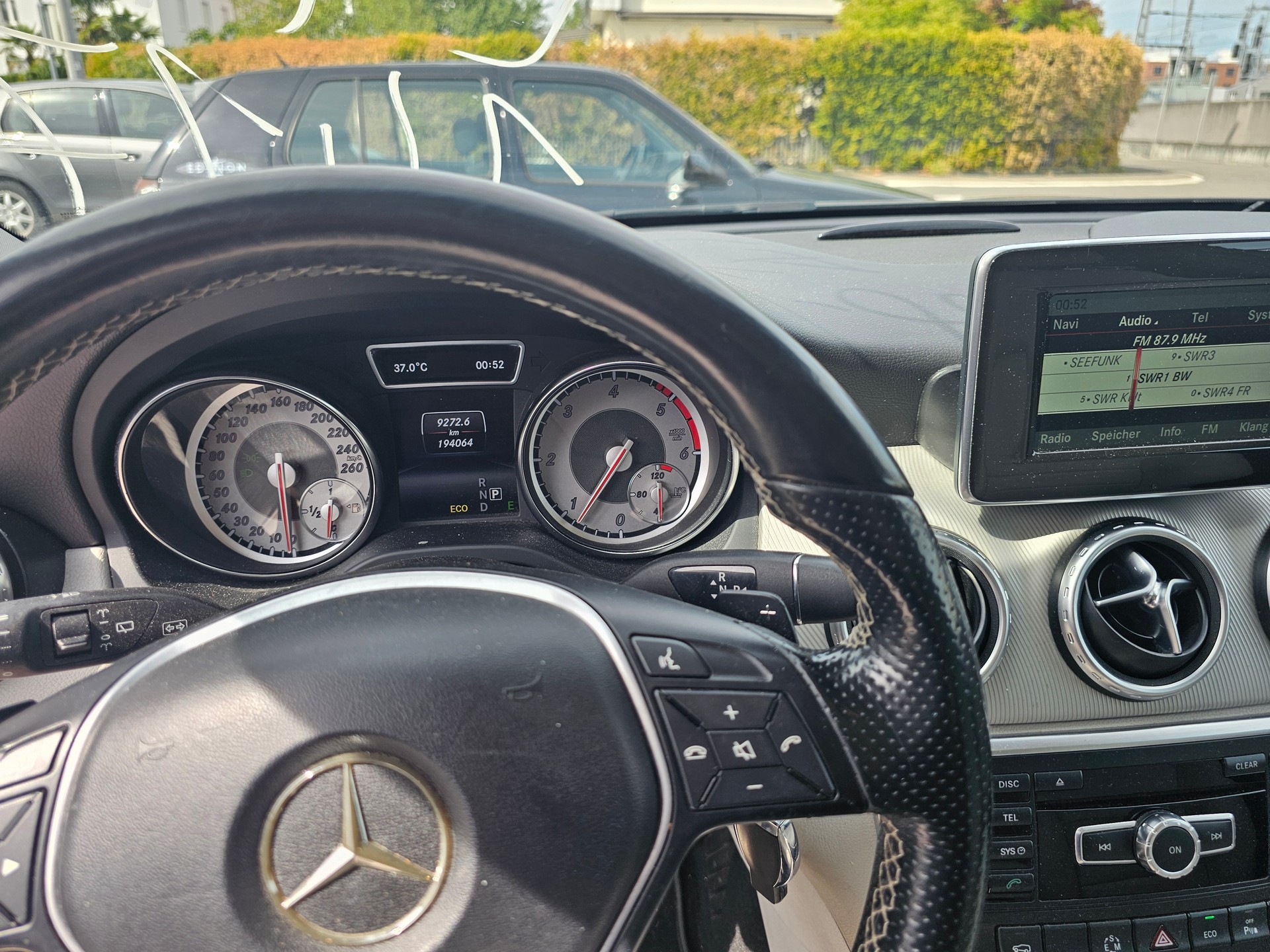 MERCEDES-BENZ GLA 200 CDI 4Matic 7G-DCT-image-8