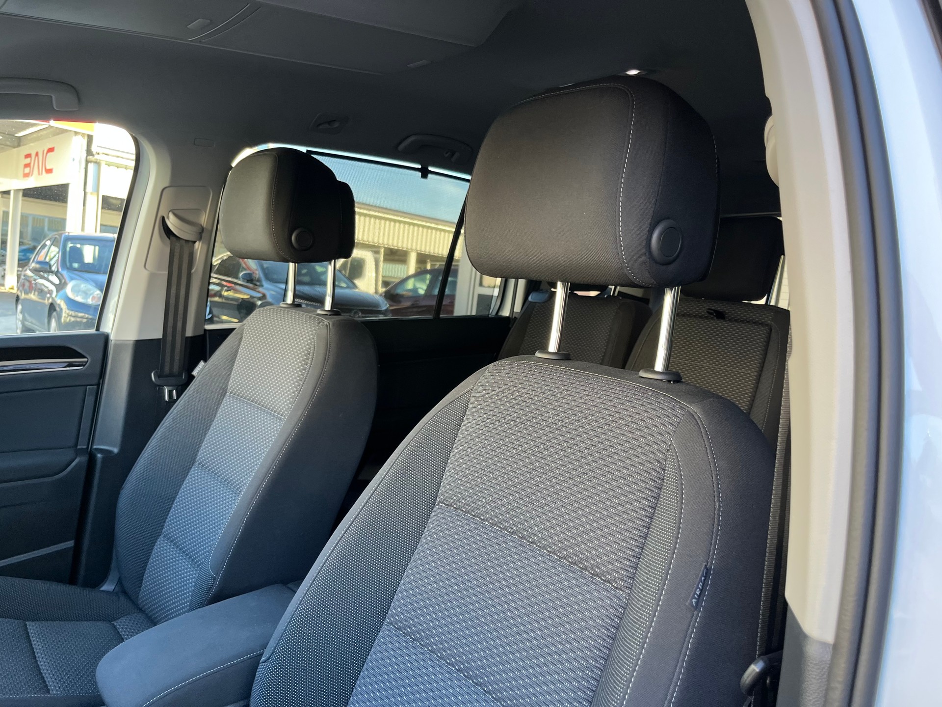 VW Touran 1.5 TSI EVO Comfortline DSG-image-4