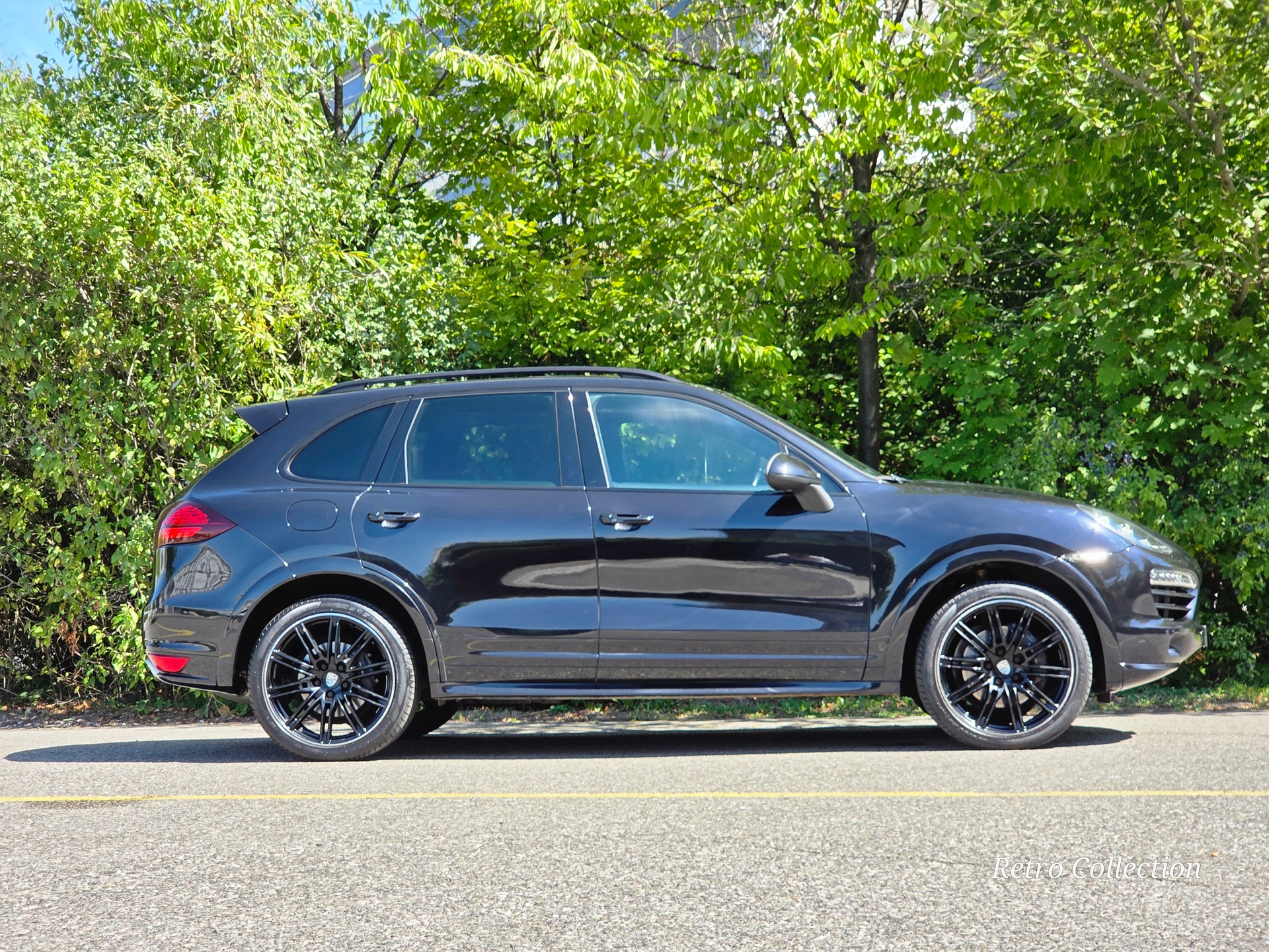 PORSCHE Cayenne Diesel - voiture CH - bon état - équipement complet - GPS - toit ouvrant - expertisée 07.2026.-image-1