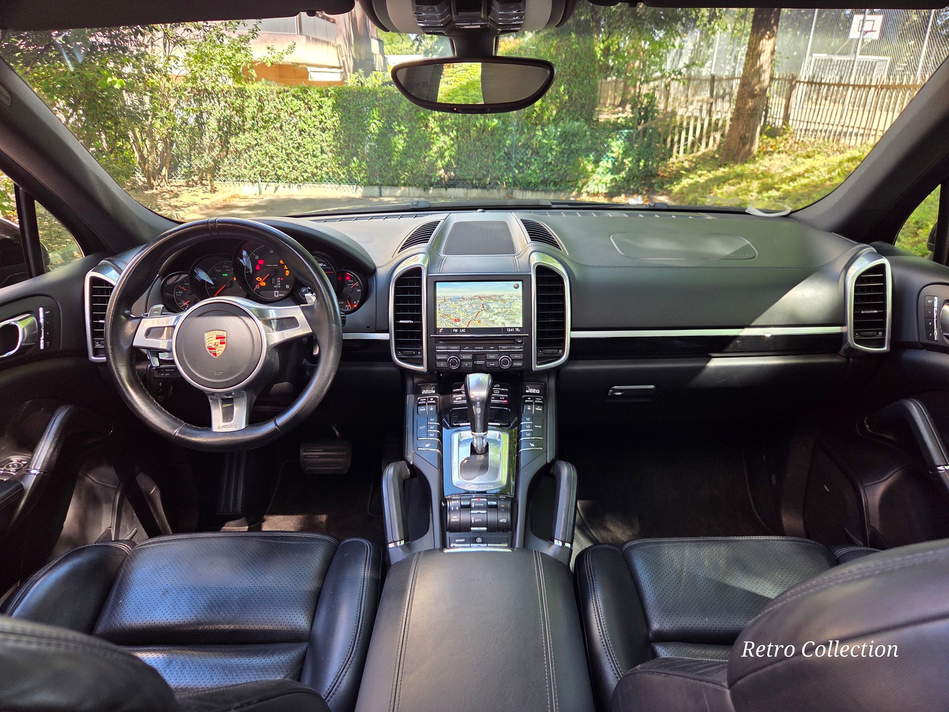 PORSCHE Cayenne Diesel - voiture CH - bon état - équipement complet - GPS - toit ouvrant - expertisée 07.2026.-image-7