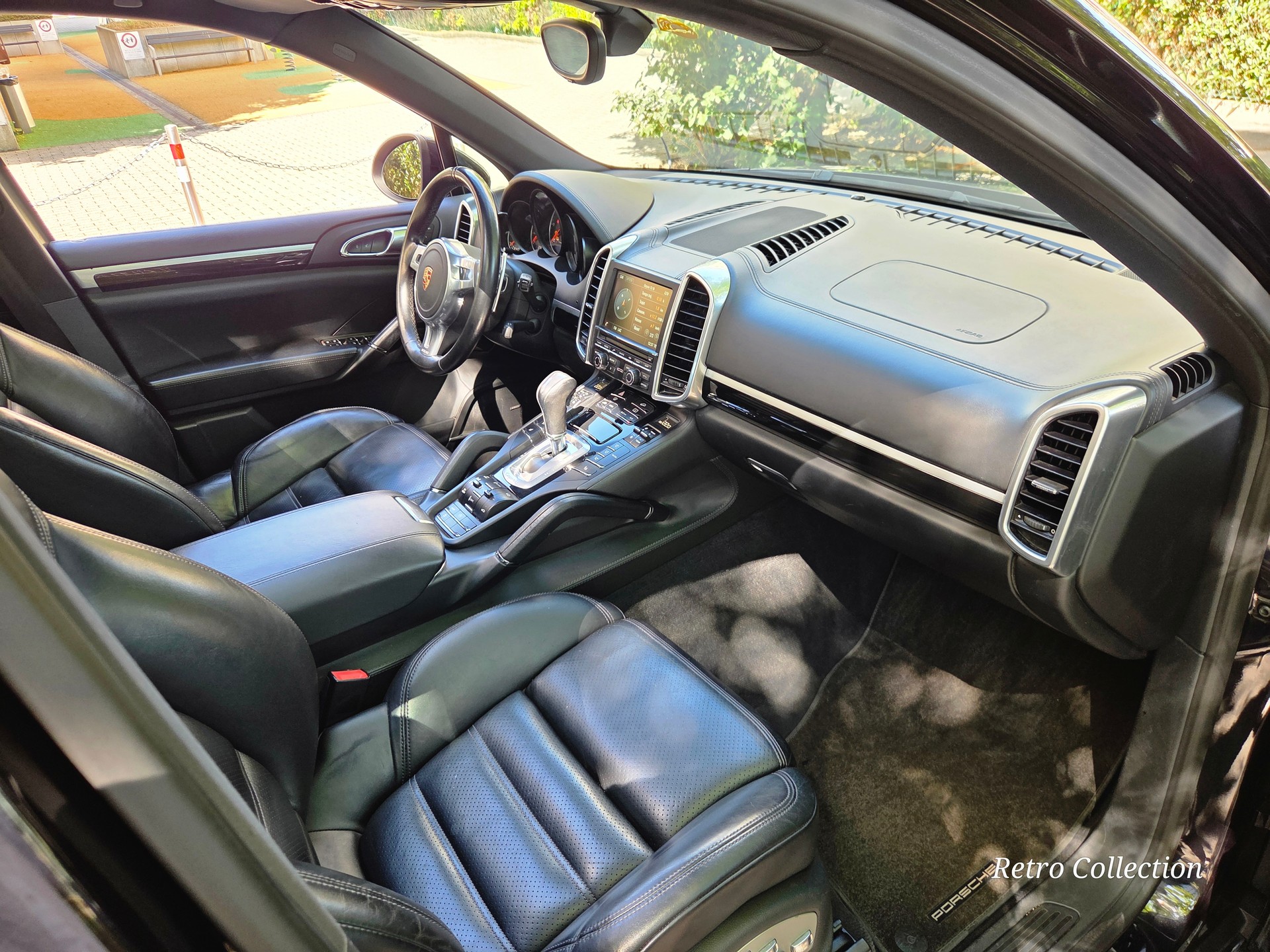 PORSCHE Cayenne Diesel - voiture CH - bon état - équipement complet - GPS - toit ouvrant - expertisée 07.2026.-image-10
