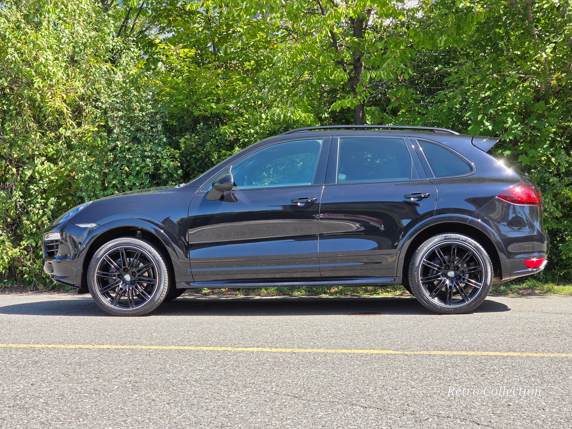 PORSCHE Cayenne Diesel - voiture CH - bon état - équipement complet - GPS - toit ouvrant - expertisée 07.2026.-image-2