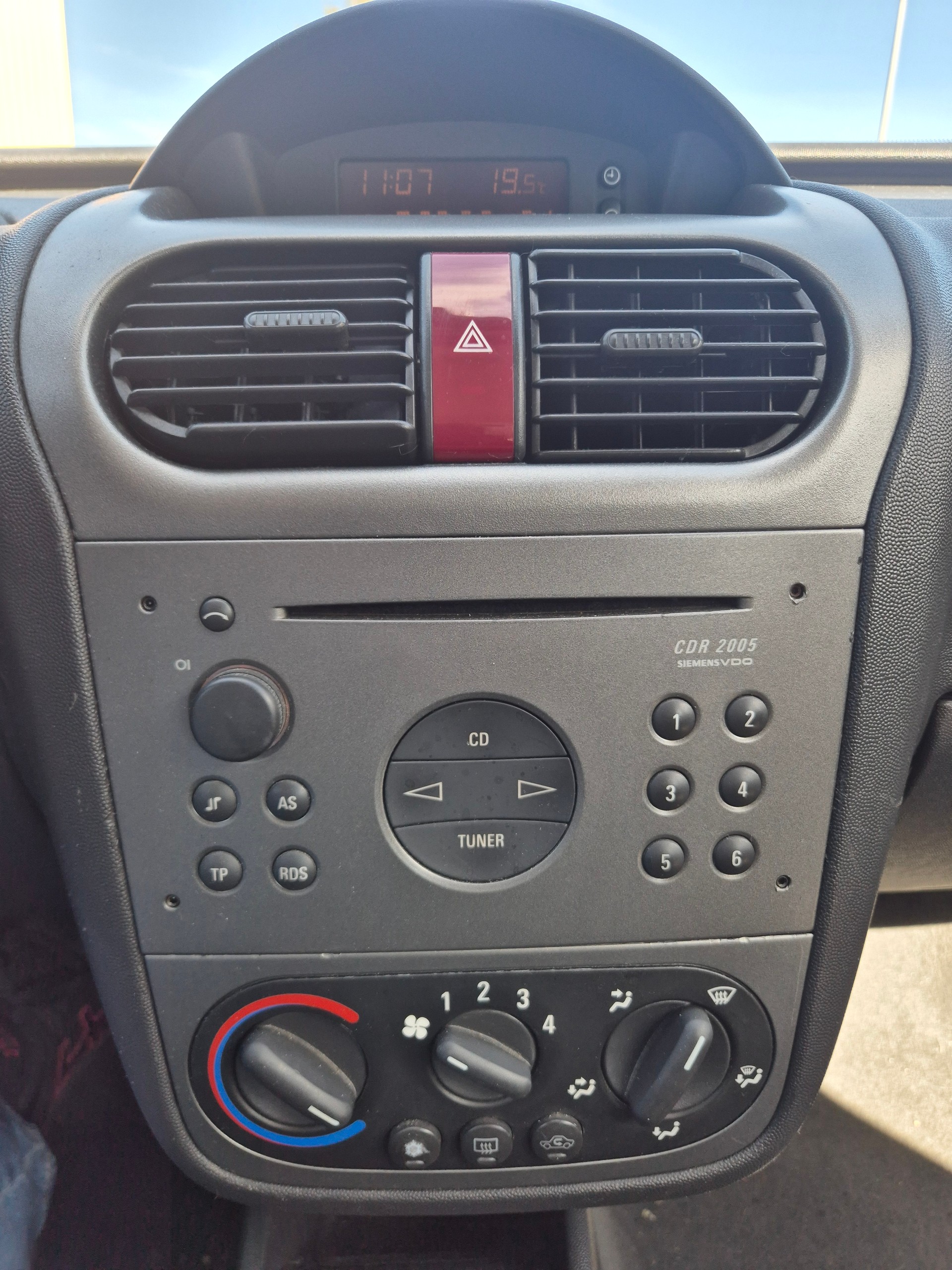 OPEL Corsa 1.2 16V Enjoy-showroom-element-3