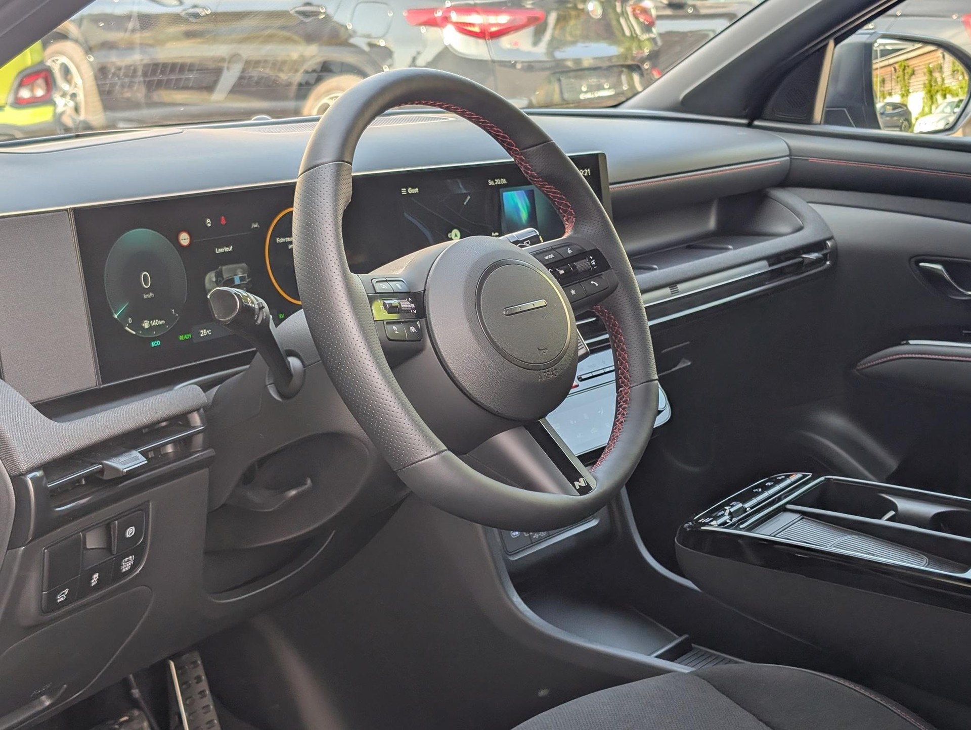 HYUNDAI Tucson 1.6 T-GDi HEV N-Line 4WD-image-15