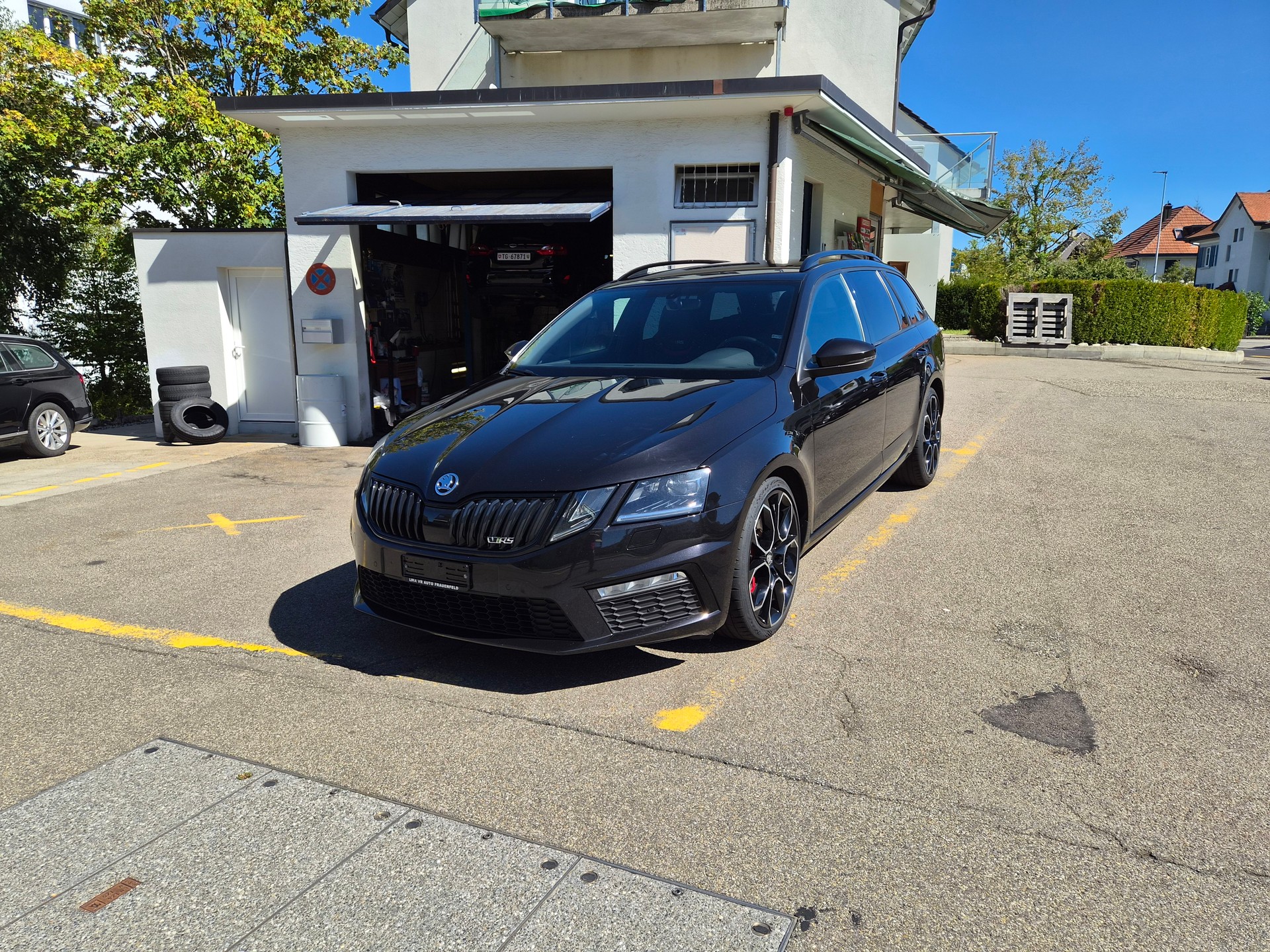 SKODA Octavia Combi 2.0 TSI RS DSG-image-0