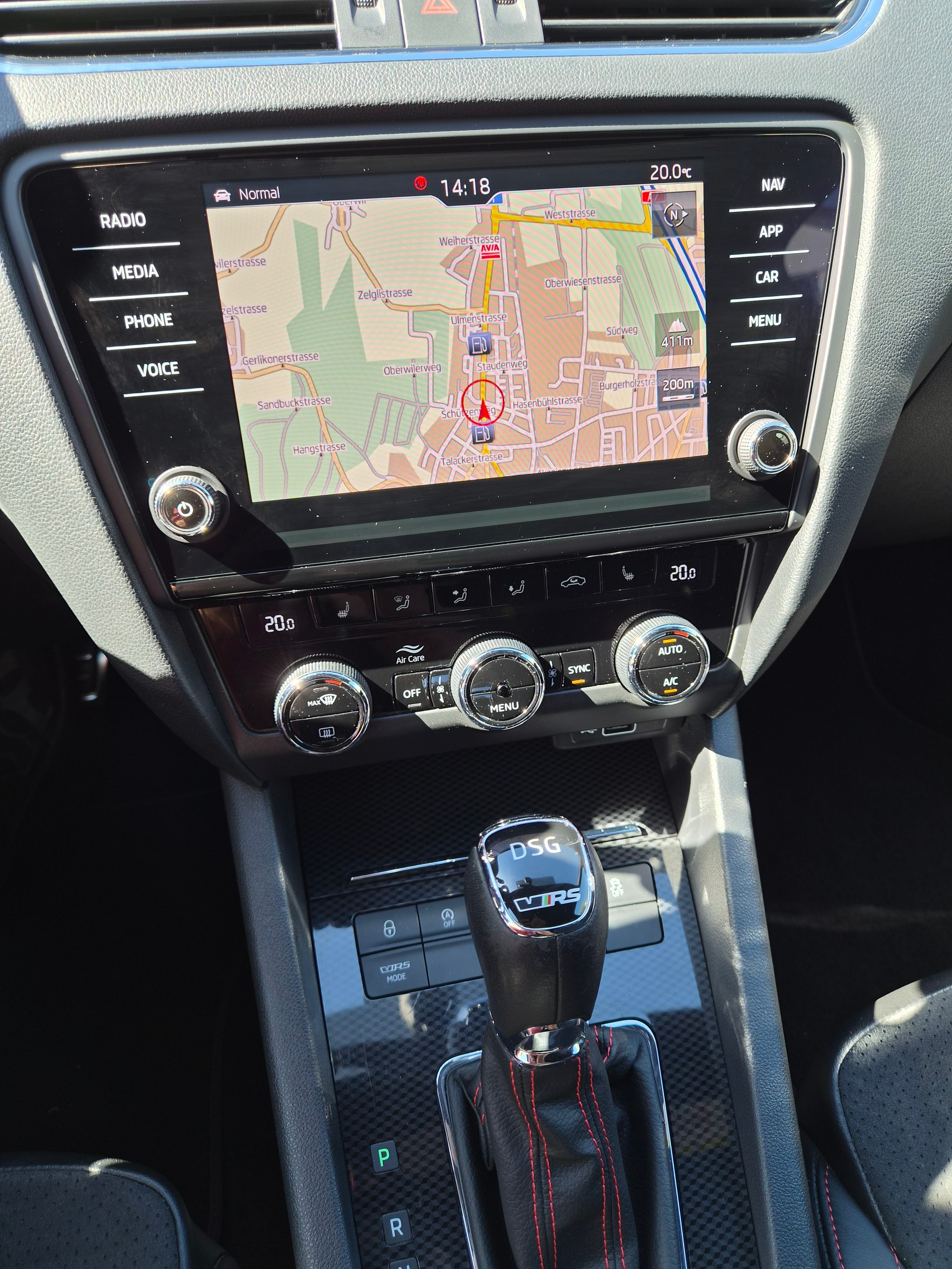 SKODA Octavia Combi 2.0 TSI RS DSG-image-9
