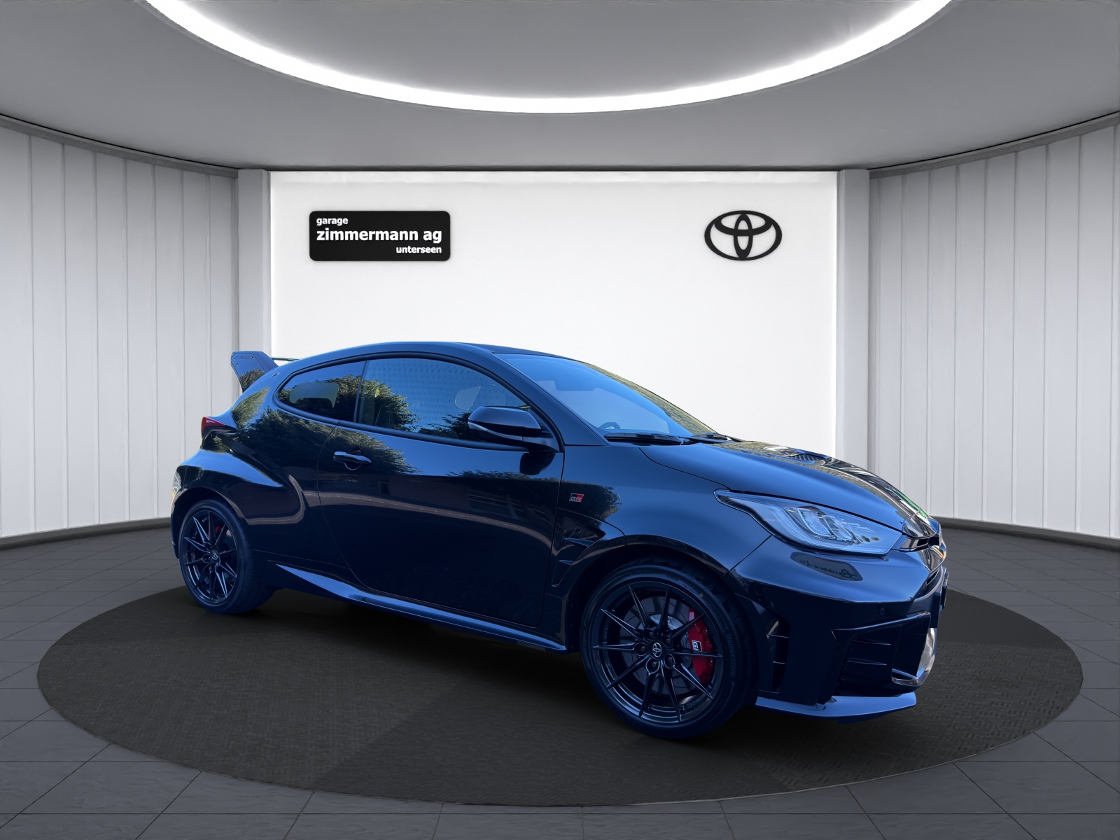 TOYOTA GR Yaris 1.6 Turbo Sport 4x4-image-3