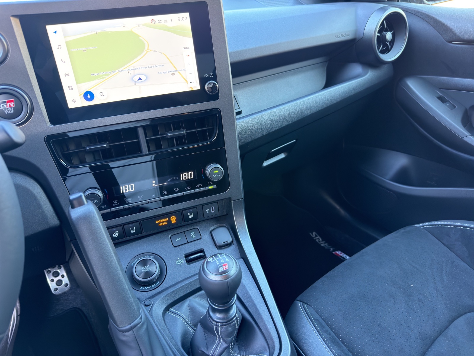 TOYOTA GR Yaris 1.6 Turbo Sport 4x4-image-17