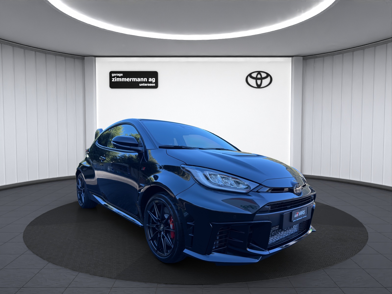 TOYOTA GR Yaris 1.6 Turbo Sport 4x4-image-2