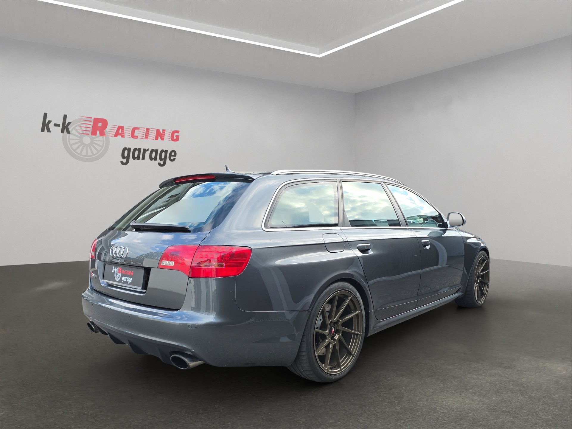 AUDI RS6 ABT Avant 5.0 TFSI V10 quattro tiptronic-image-3