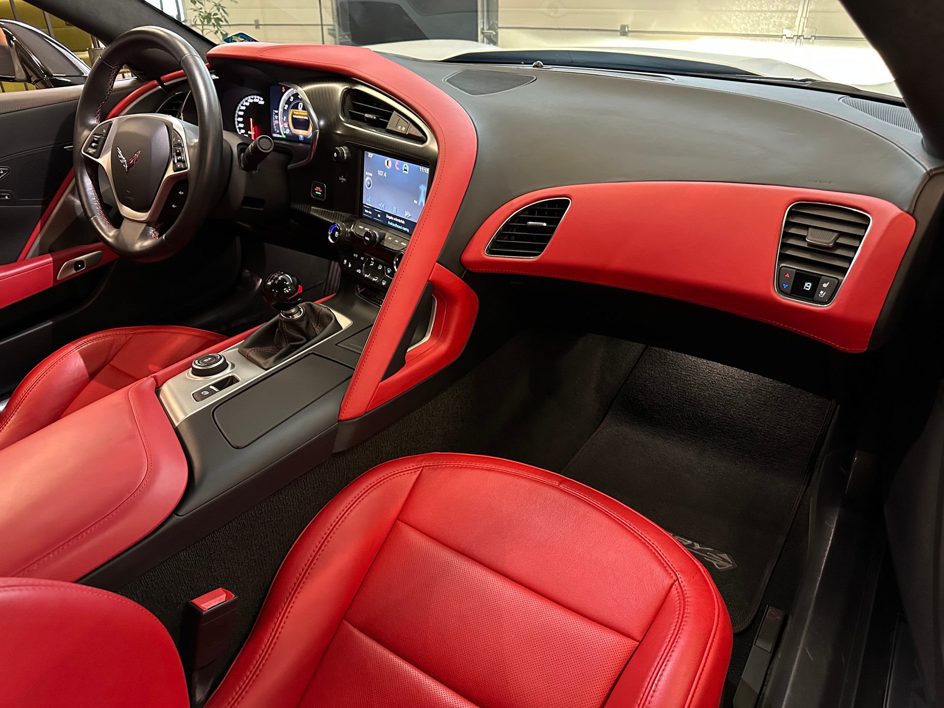 CHEVROLET Corvette Stingray Coupé-image-16
