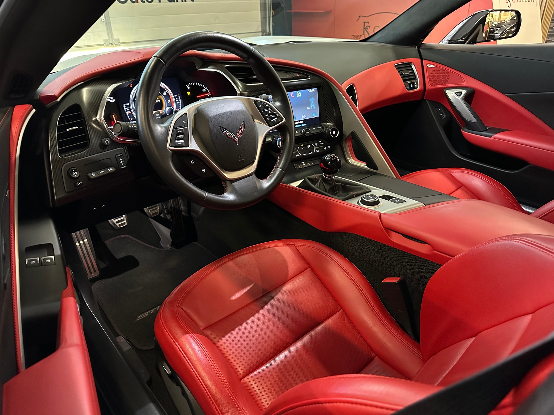 CHEVROLET Corvette Stingray Coupé-image-10