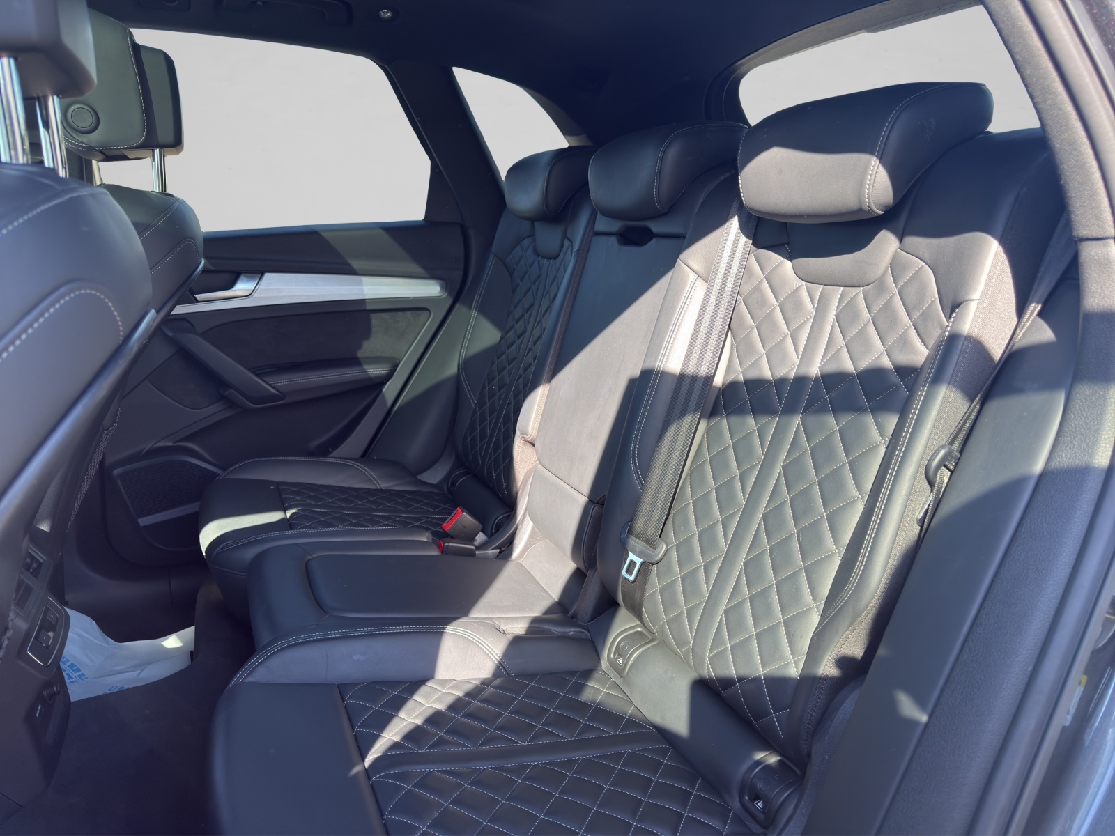 AUDI Q5 55 TFSI e sport quattro-image-11