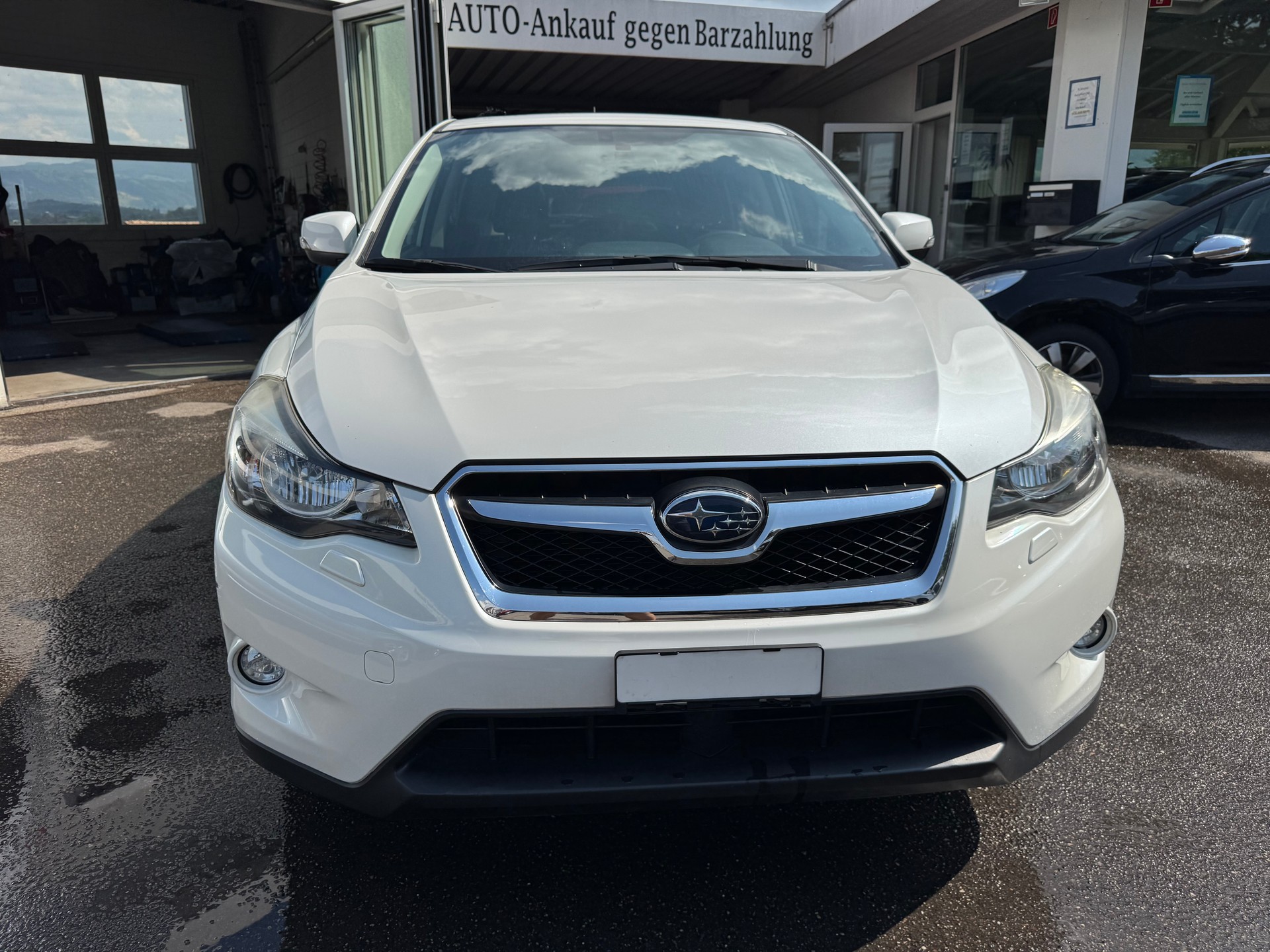 SUBARU XV 2.0 Swiss Three AWD CVT-image-0
