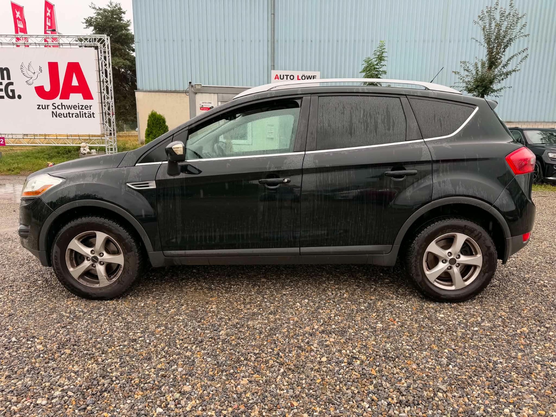 FORD Kuga 2.0 TDCi Individual 4WD PowerShift-image-6