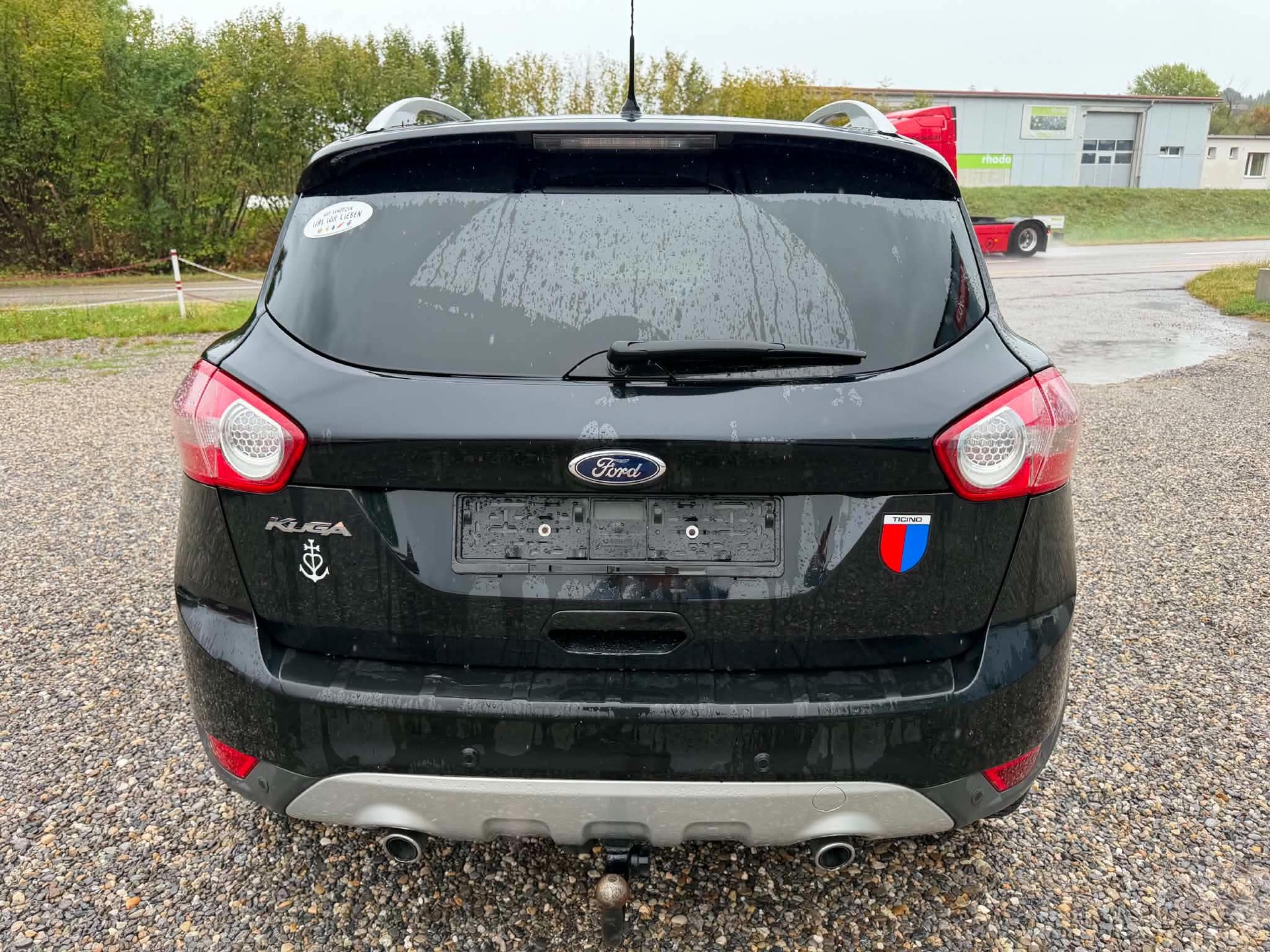 FORD Kuga 2.0 TDCi Individual 4WD PowerShift-image-10