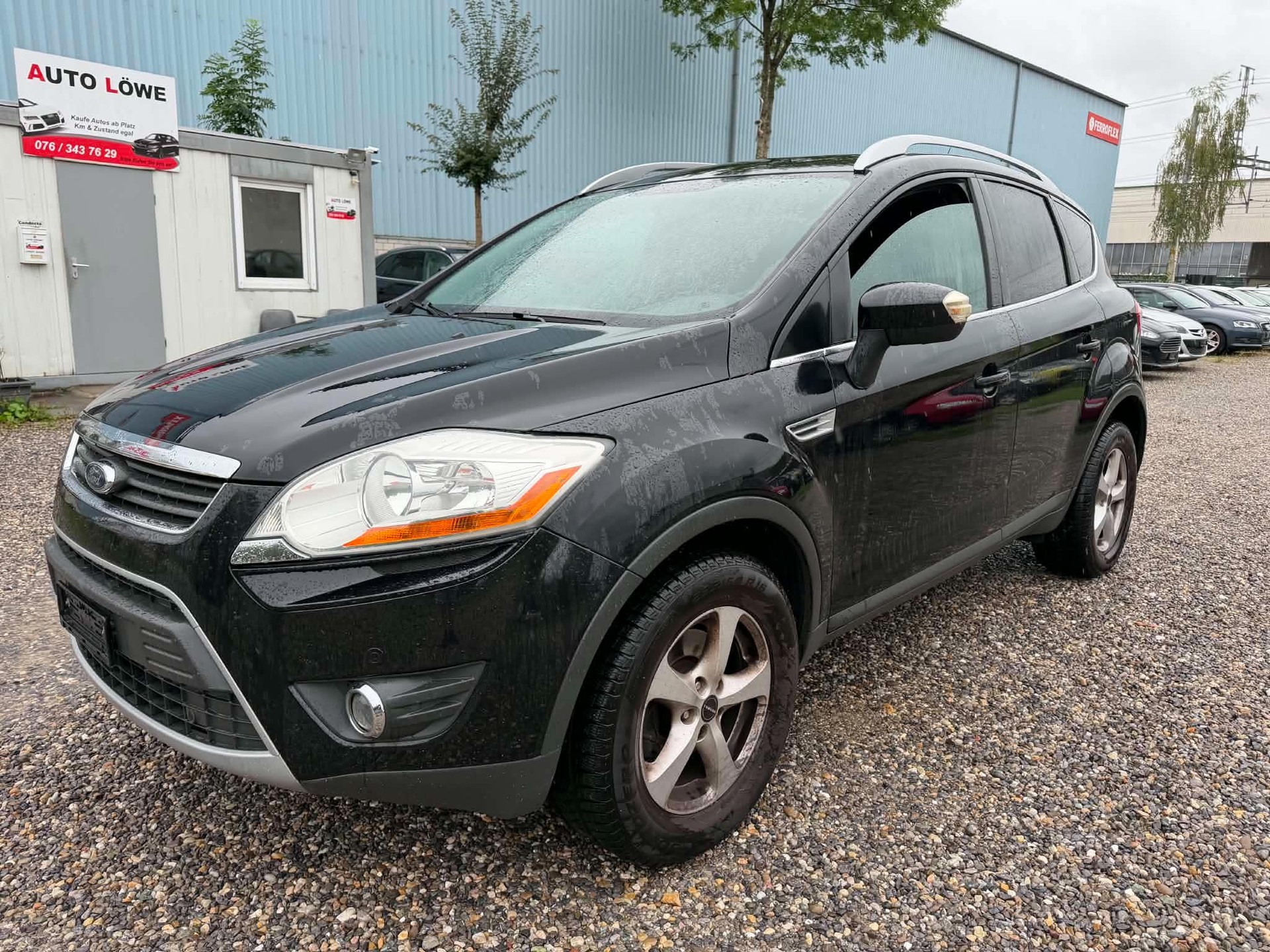 FORD Kuga 2.0 TDCi Individual 4WD PowerShift-image-12