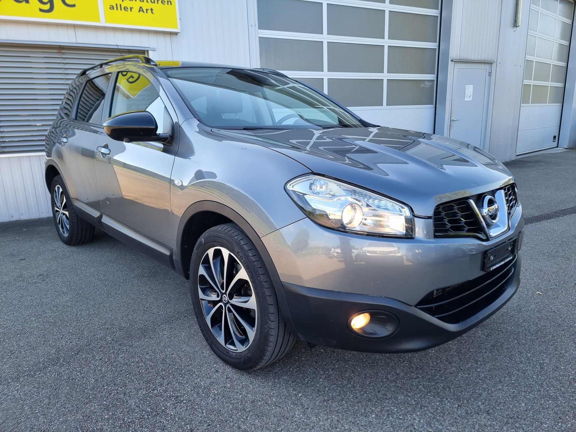 NISSAN Qashqai +2 1.6 dCi iStop 360-image-1